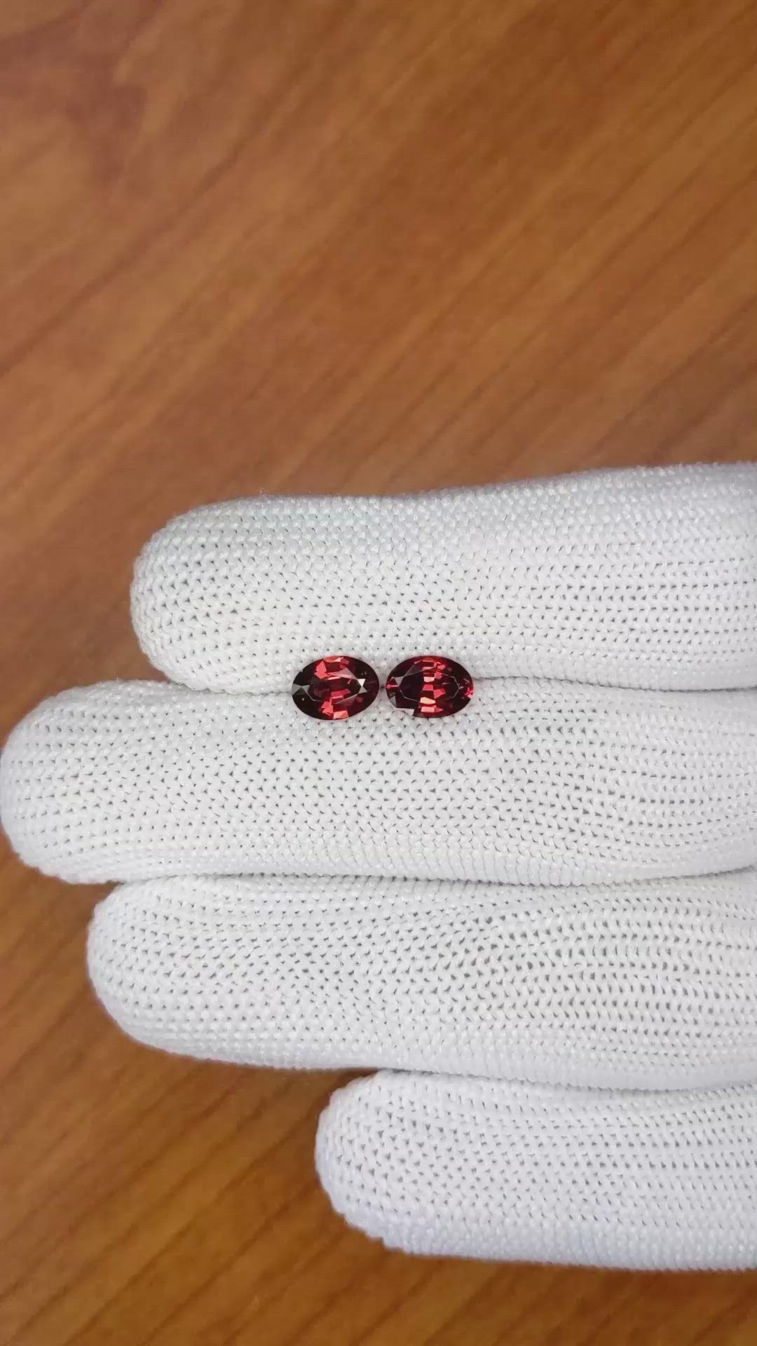 1.64 Ct.Tw.Total Carat Weight Garnet Pair from Ceylon (Sri Lanka) Size Video