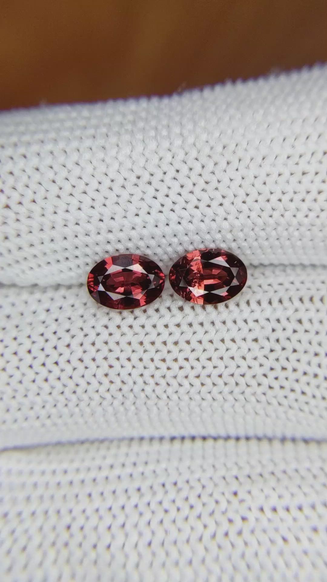 1.62 Ct.Tw.Total Carat Weight Garnet Pair from Ceylon (Sri Lanka) Size Video