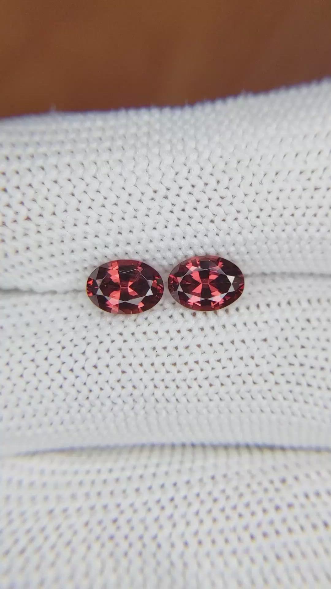1.75 Ct.Tw.Total Carat Weight Garnet Pair from Ceylon (Sri Lanka) Size Video