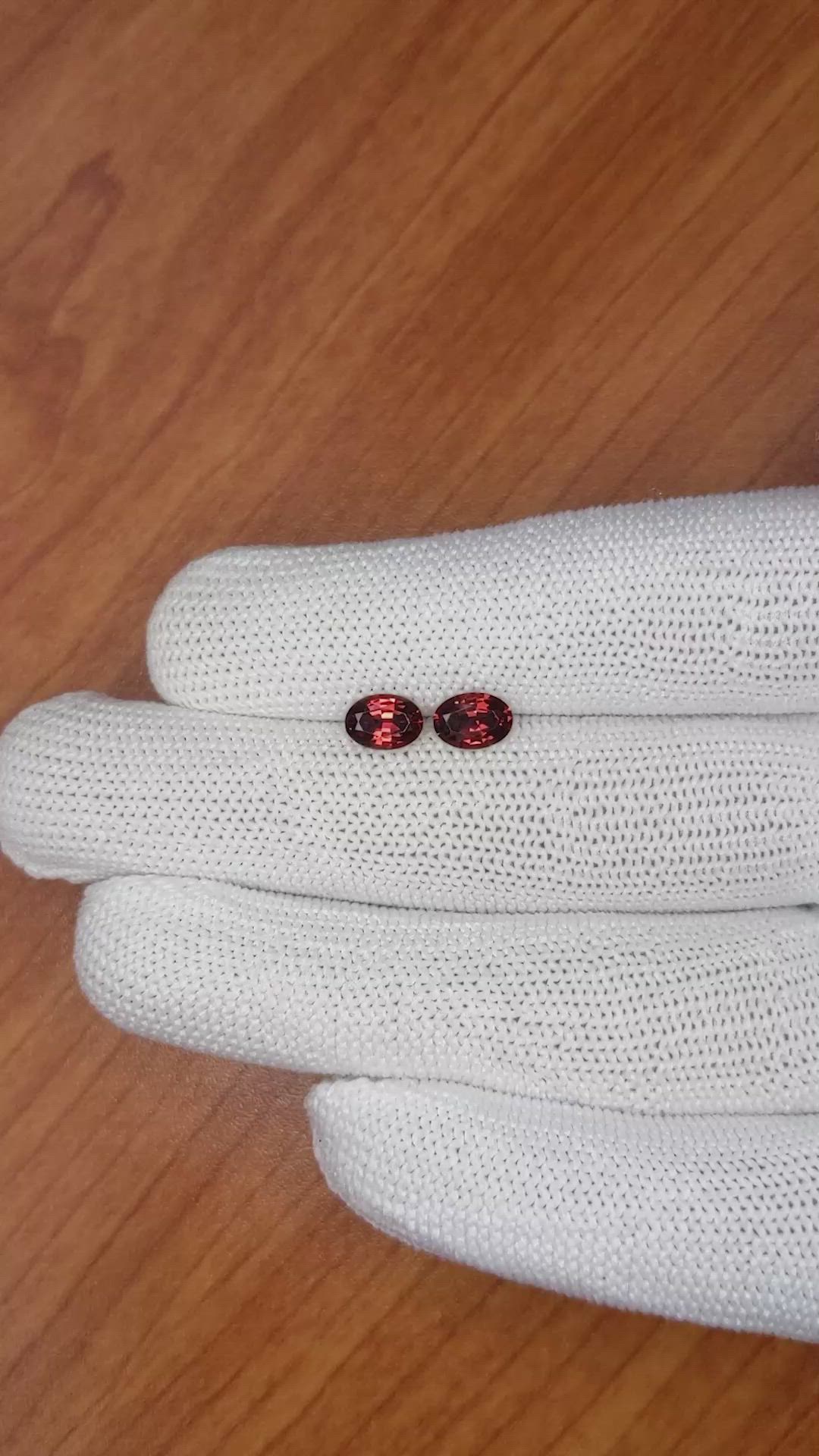 1.71 Ct.Tw.Total Carat Weight Garnet Pair from Ceylon (Sri Lanka) Size Video
