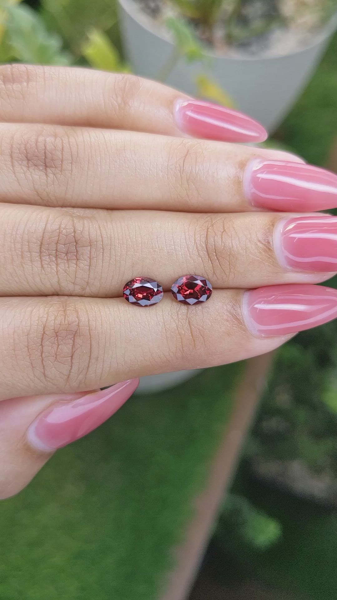 1.63 Ct.Tw.Total Carat Weight Garnet Pair from Ceylon (Sri Lanka) Size Video