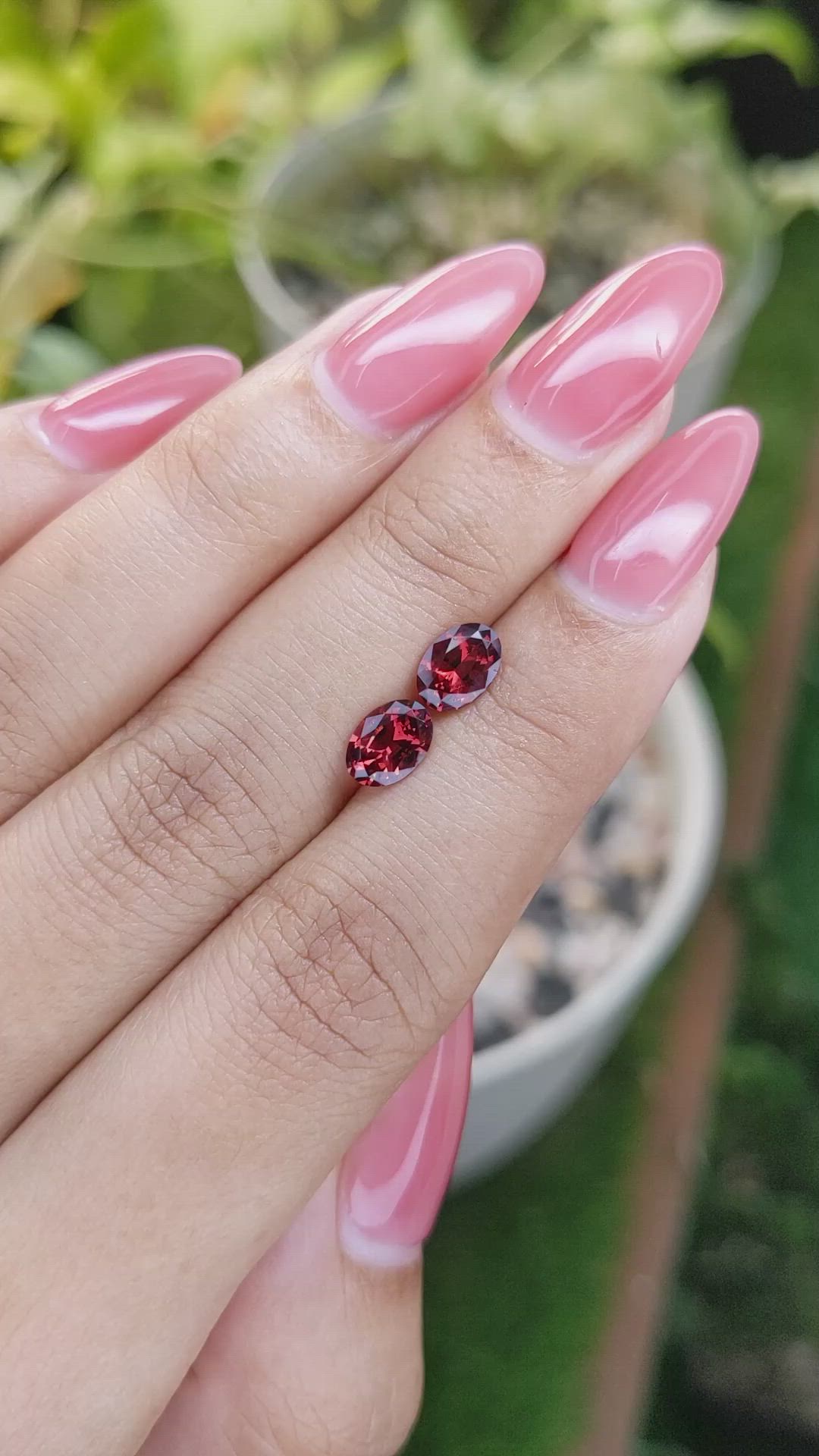 1.65 Ct.Tw.Total Carat Weight Garnet Pair from Ceylon (Sri Lanka) Size Video