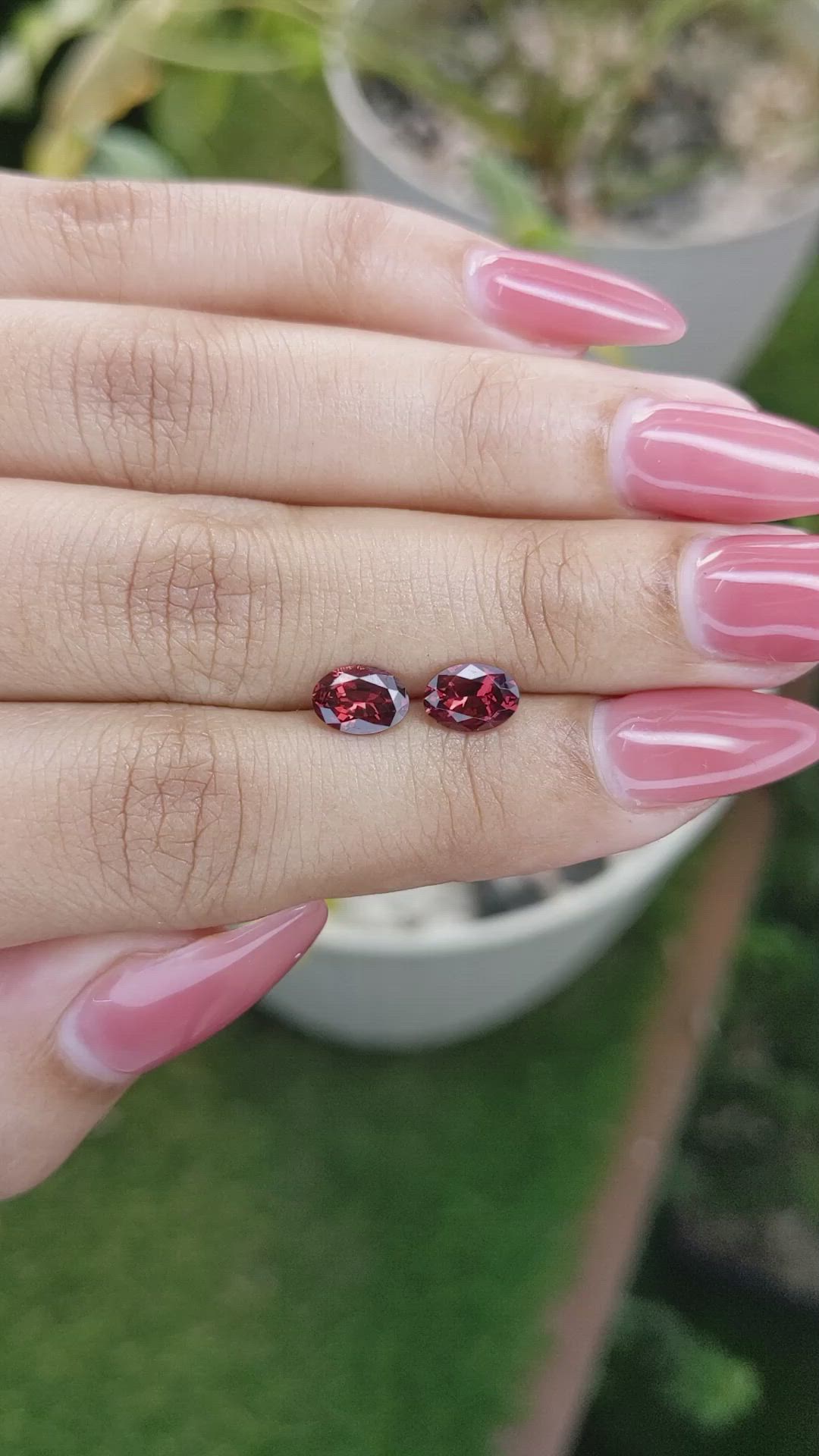 1.69 Ct.Tw.Total Carat Weight Garnet Pair from Ceylon (Sri Lanka) Size Video