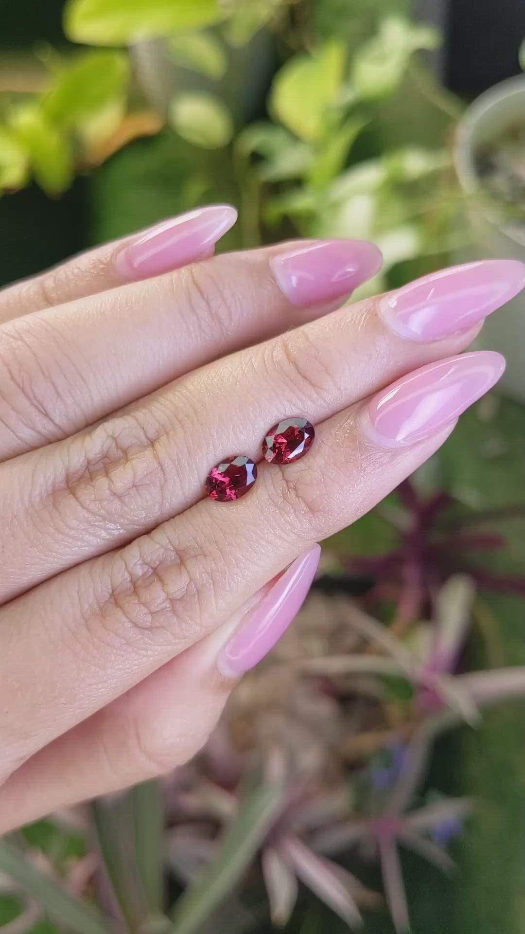 1.69 Ct.Tw.Total Carat Weight Garnet Pair from Ceylon (Sri Lanka) Size Video
