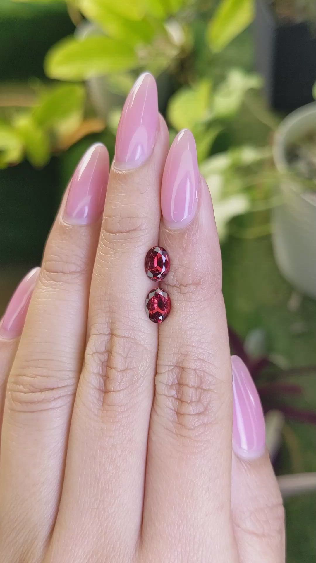 1.76 Ct.Tw.Total Carat Weight Garnet Pair from Ceylon (Sri Lanka) Size Video