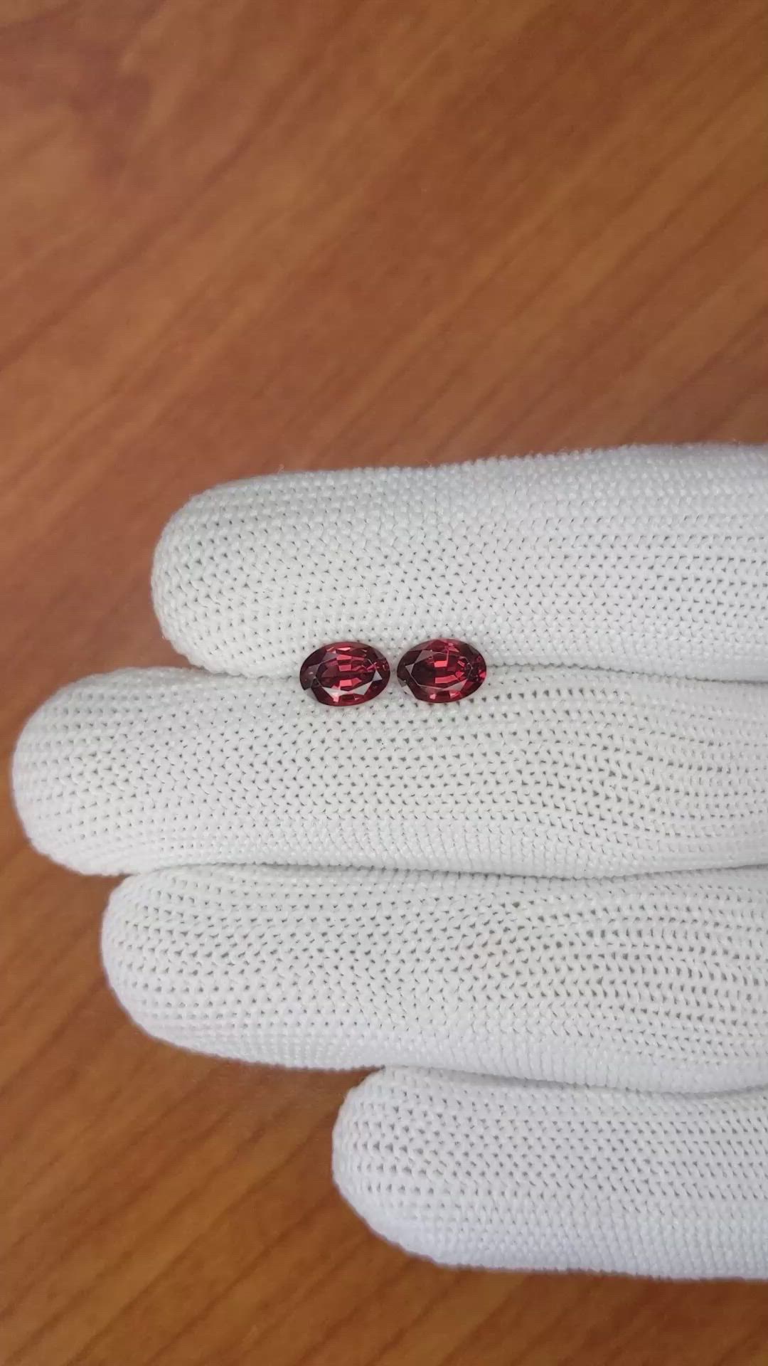 1.62 Ct.Tw.Total Carat Weight Garnet Pair from Ceylon (Sri Lanka) Size Video
