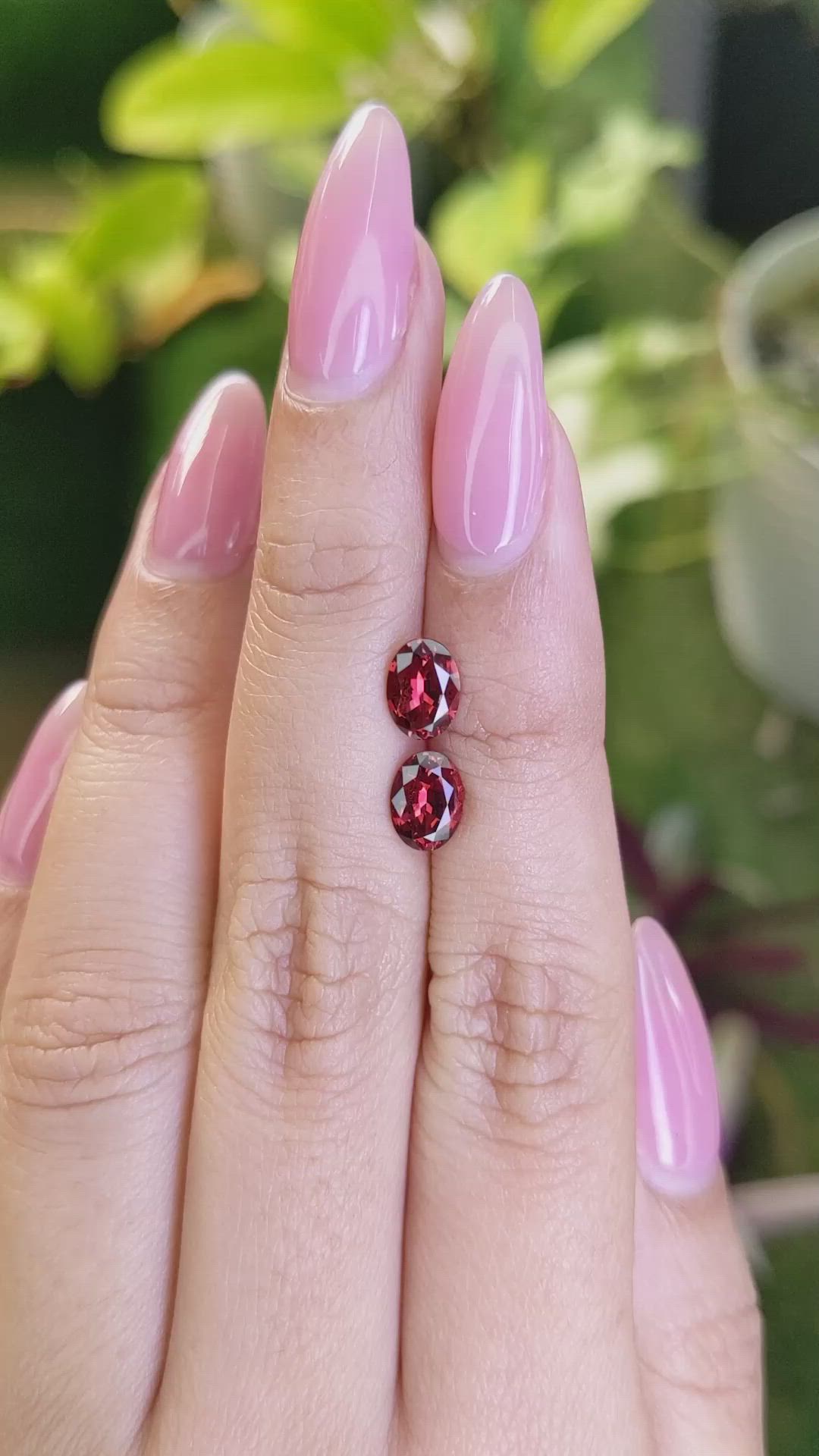 1.85 Ct.Tw.Total Carat Weight Garnet Pair from Ceylon (Sri Lanka) Size Video