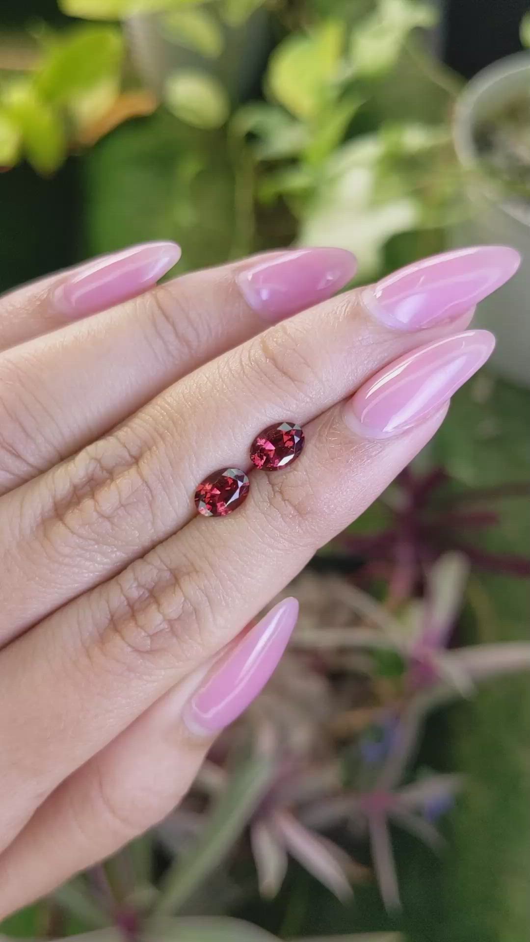 1.70 Ct.Tw.Total Carat Weight Garnet Pair from Ceylon (Sri Lanka) Size Video