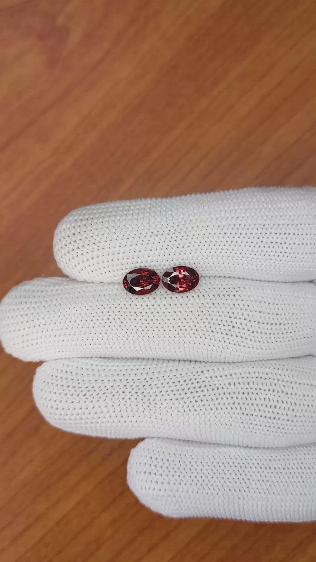 1.82 Ct.Tw.Total Carat Weight Garnet Pair from Ceylon (Sri Lanka) Size Video
