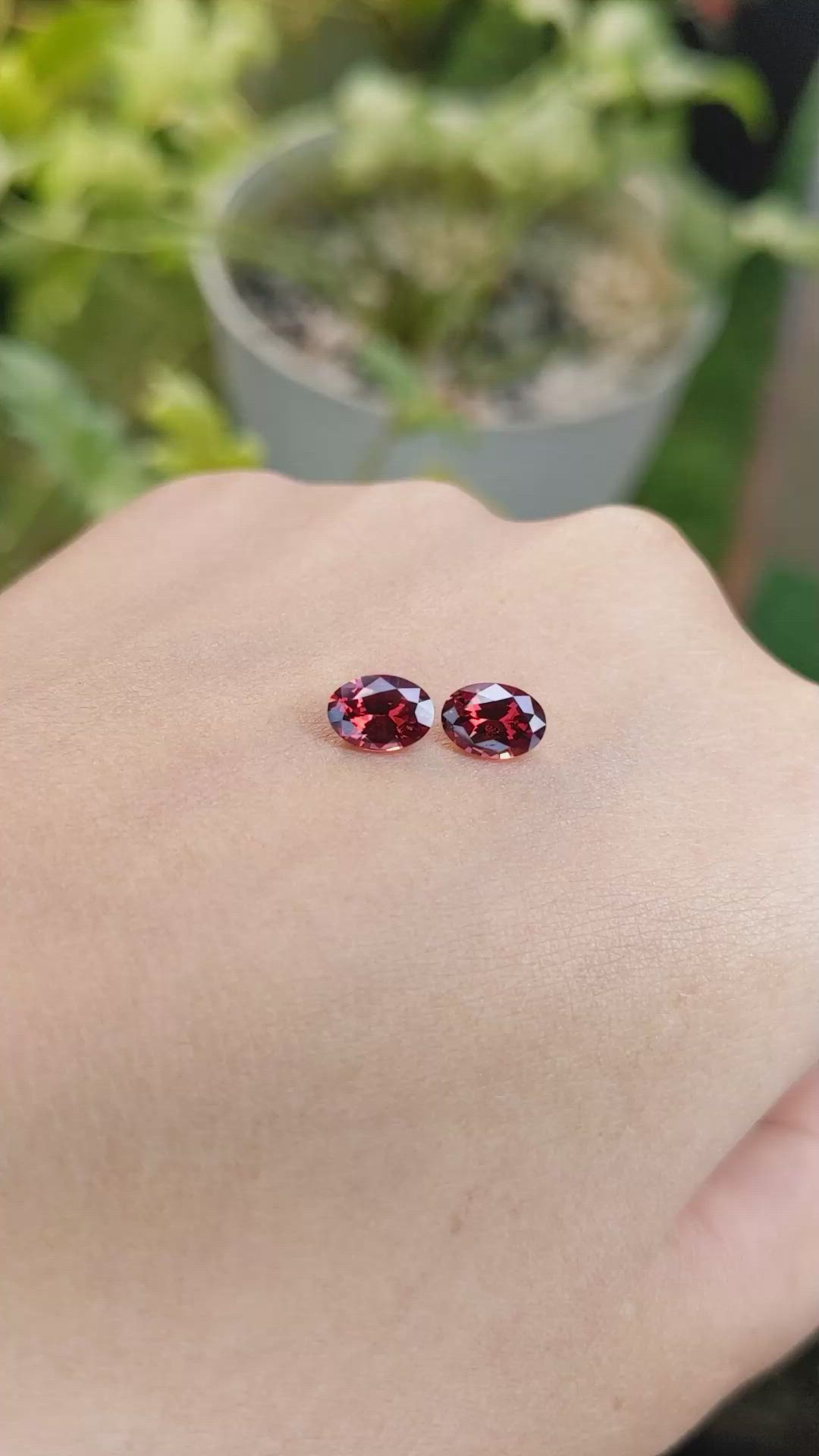 1.72 Ct.Tw.Total Carat Weight Garnet Pair from Ceylon (Sri Lanka) Size Video