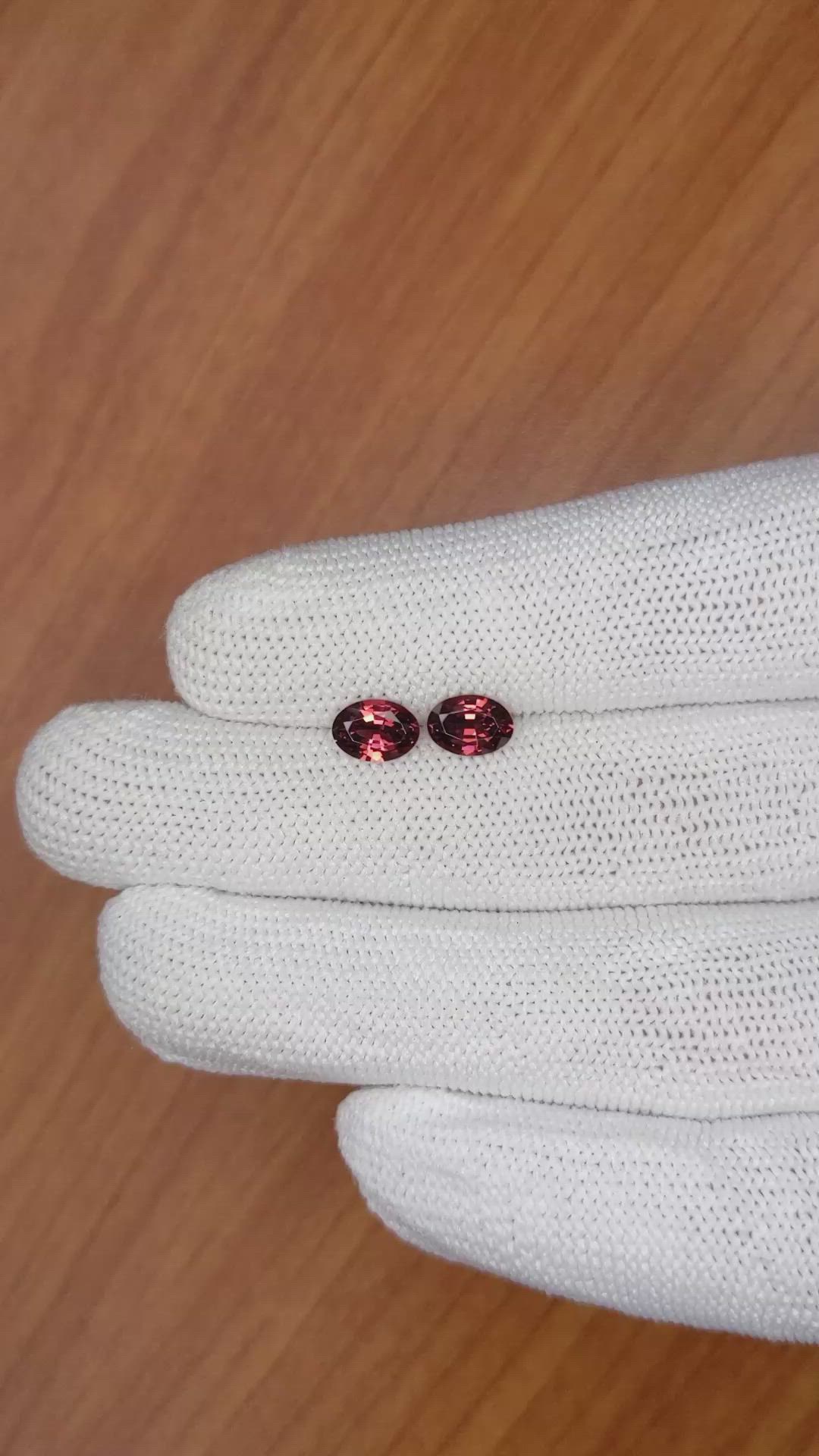 1.78 Ct.Tw.Total Carat Weight Garnet Pair from Ceylon (Sri Lanka) Size Video