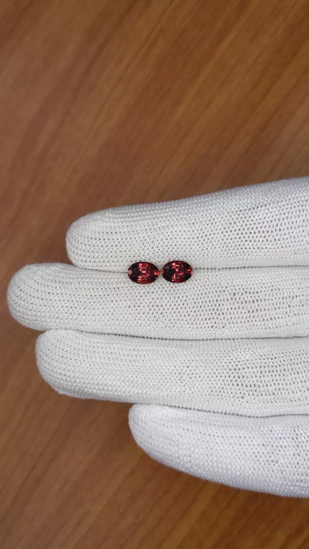1.79 Ct.Tw.Total Carat Weight Garnet Pair from Ceylon (Sri Lanka) Size Video