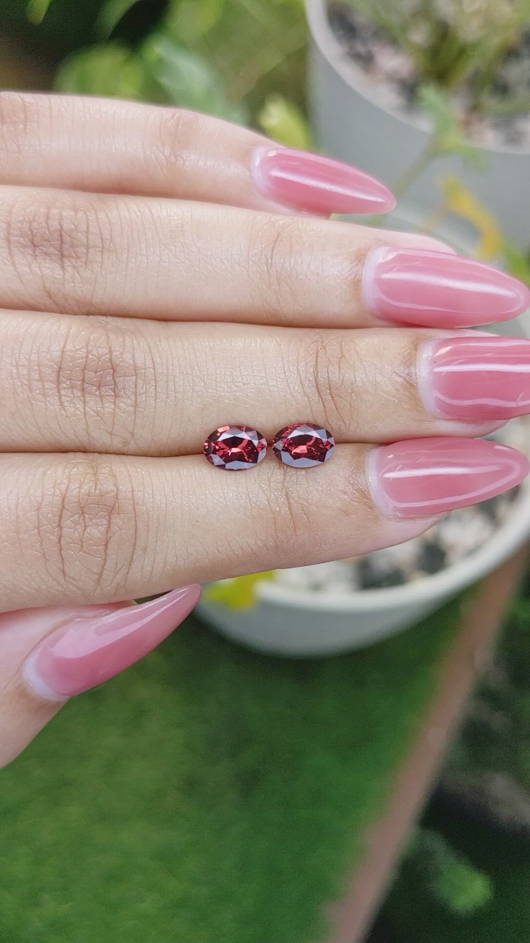 1.68 Ct.Tw.Total Carat Weight Garnet Pair from Ceylon (Sri Lanka) Size Video
