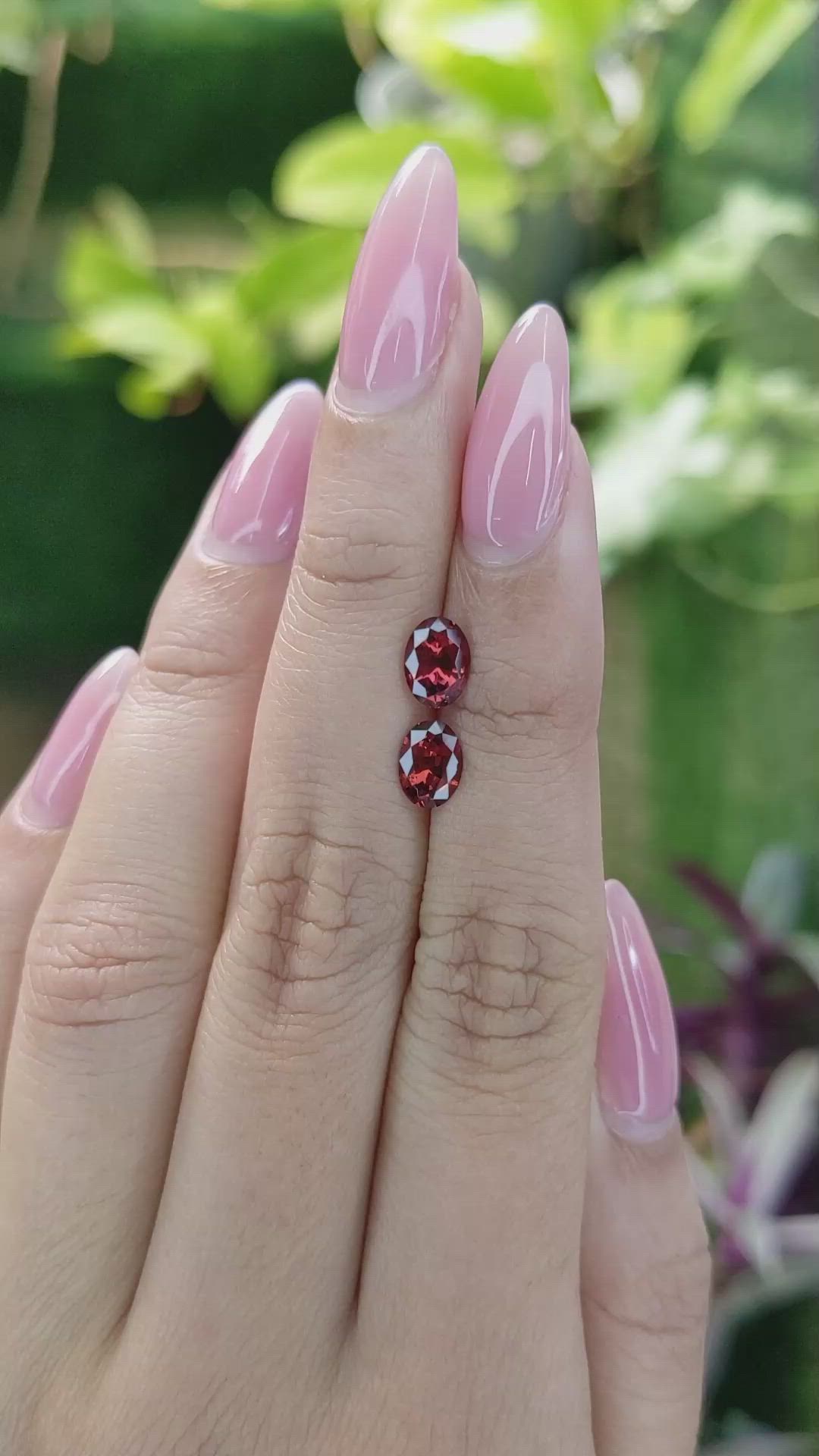 1.61 Ct.Tw.Total Carat Weight Garnet Pair from Ceylon (Sri Lanka) Size Video