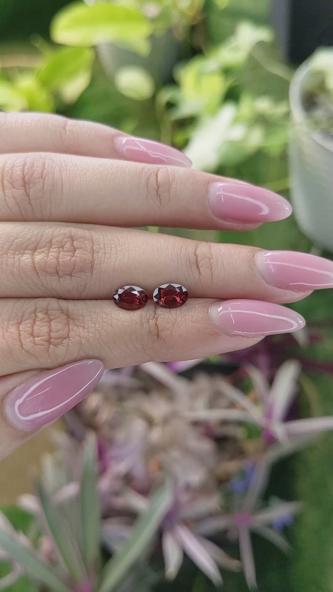 1.64 Ct.Tw.Total Carat Weight Garnet Pair from Ceylon (Sri Lanka) Size Video