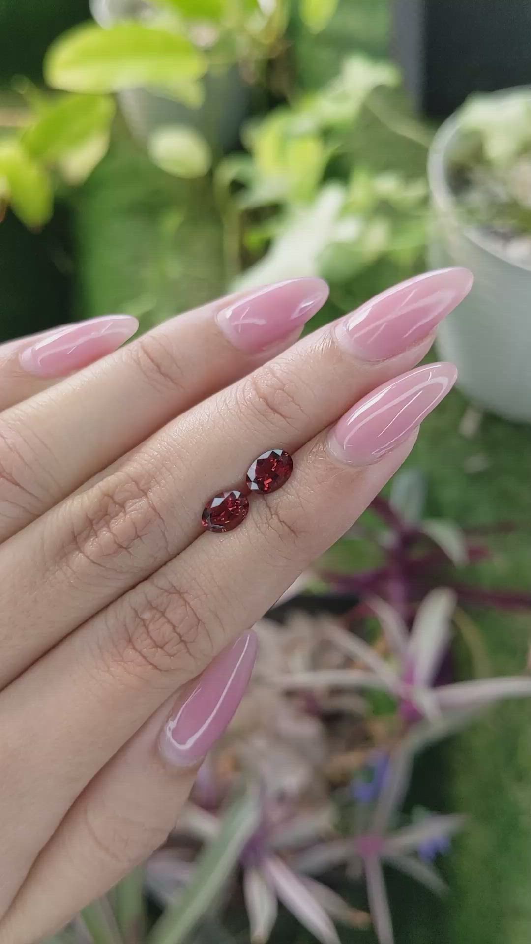 1.64 Ct.Tw.Total Carat Weight Garnet Pair from Ceylon (Sri Lanka) Size Video