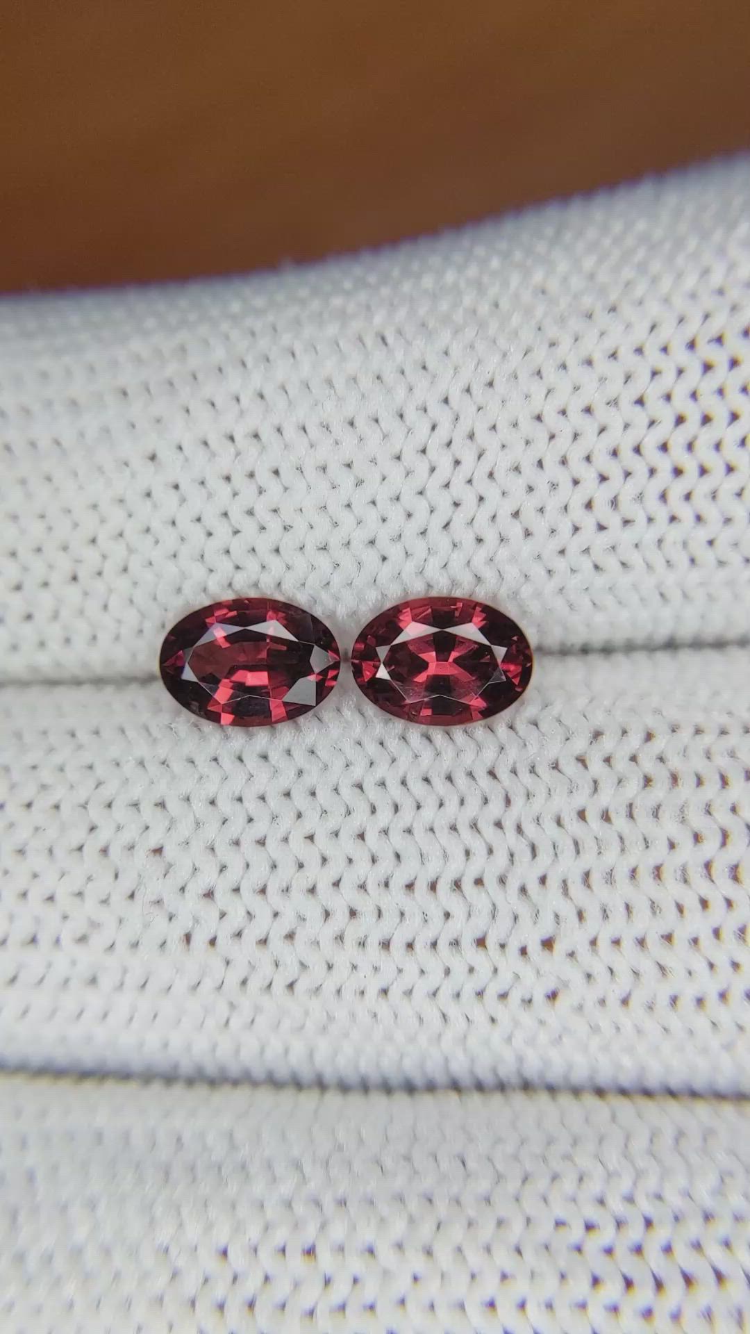 1.63 Ct.Tw.Total Carat Weight Garnet Pair from Ceylon (Sri Lanka) Size Video