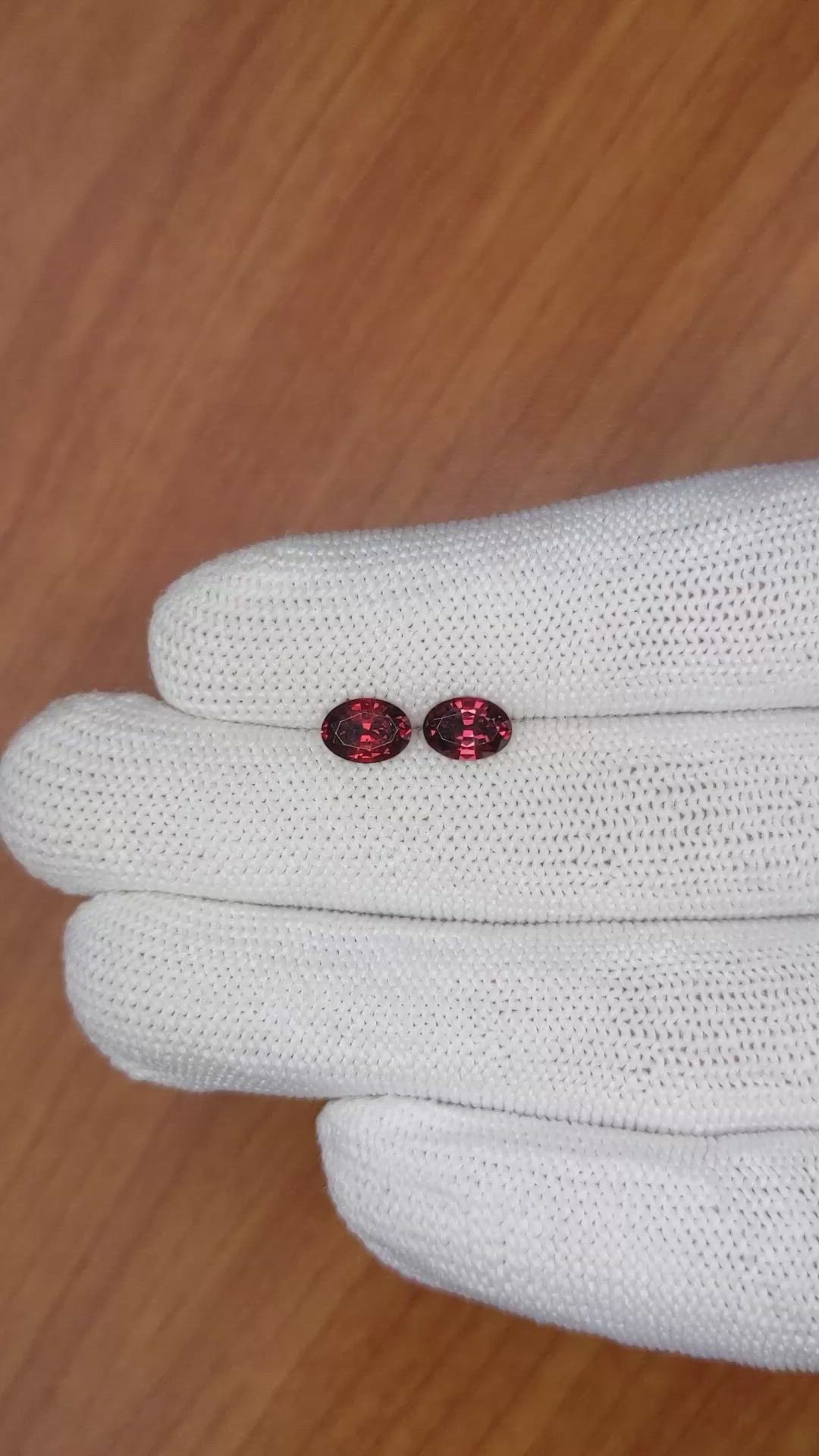 1.72 Ct.Tw.Total Carat Weight Garnet Pair from Ceylon (Sri Lanka) Size Video