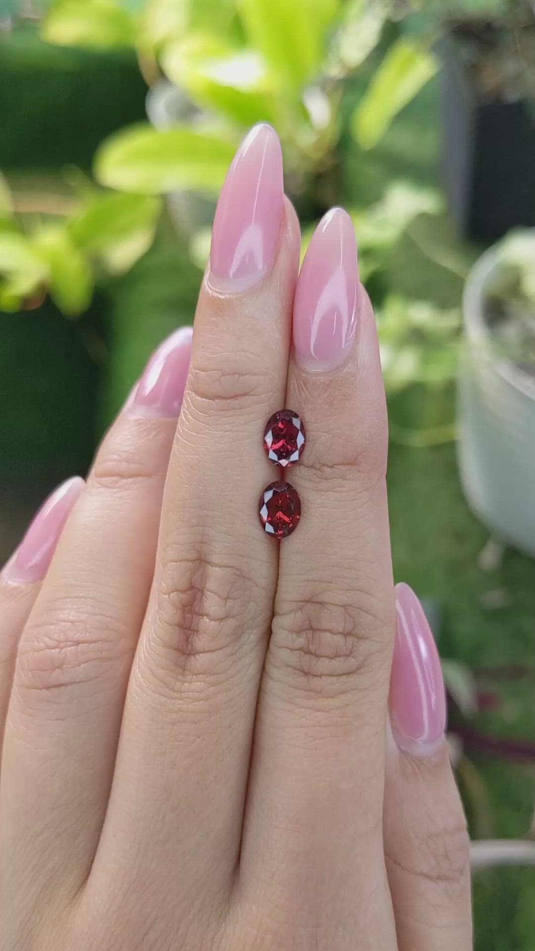 1.72 Ct.Tw.Total Carat Weight Garnet Pair from Ceylon (Sri Lanka) Size Video