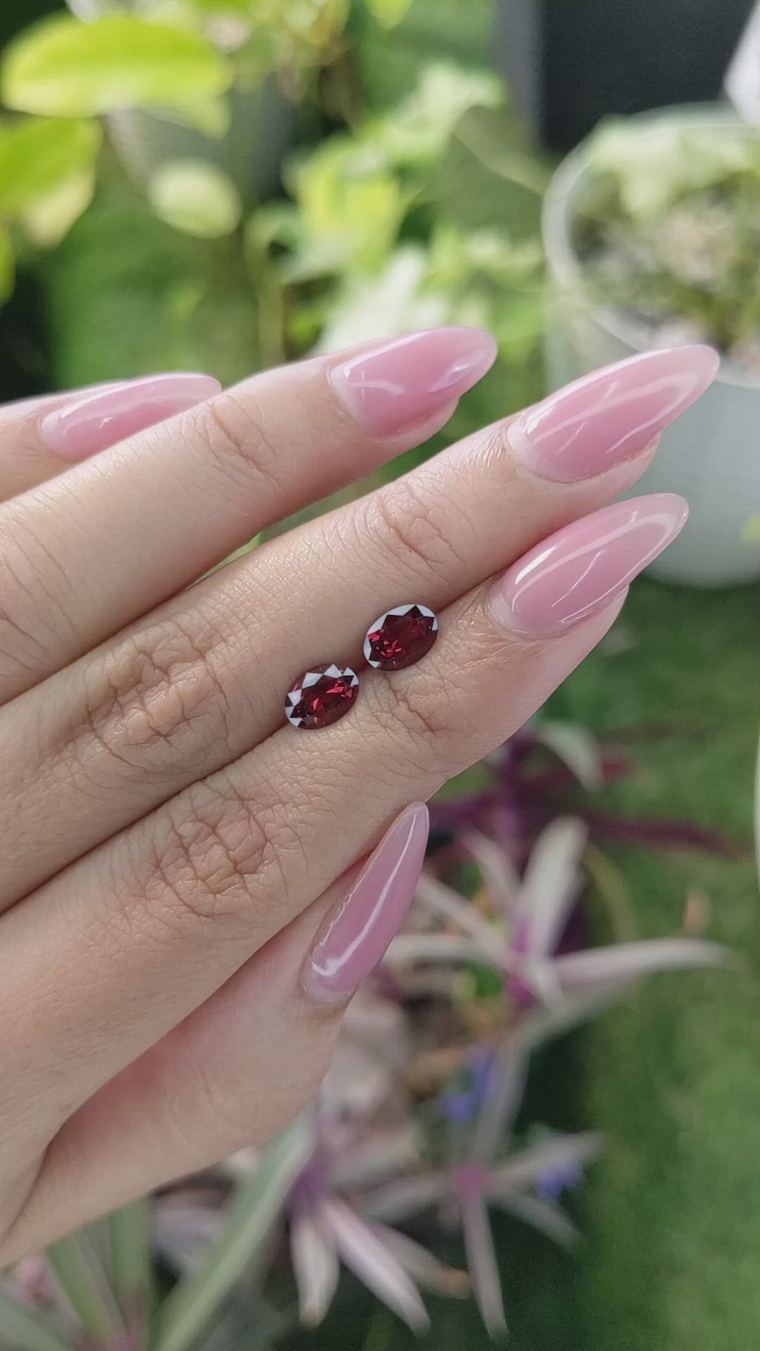 1.72 Ct.Tw.Total Carat Weight Garnet Pair from Ceylon (Sri Lanka) Size Video