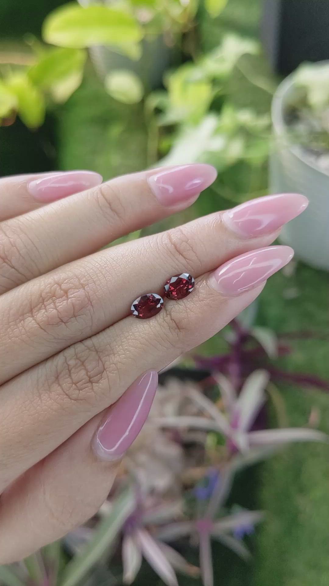 1.64 Ct.Tw.Total Carat Weight Garnet Pair from Ceylon (Sri Lanka) Size Video