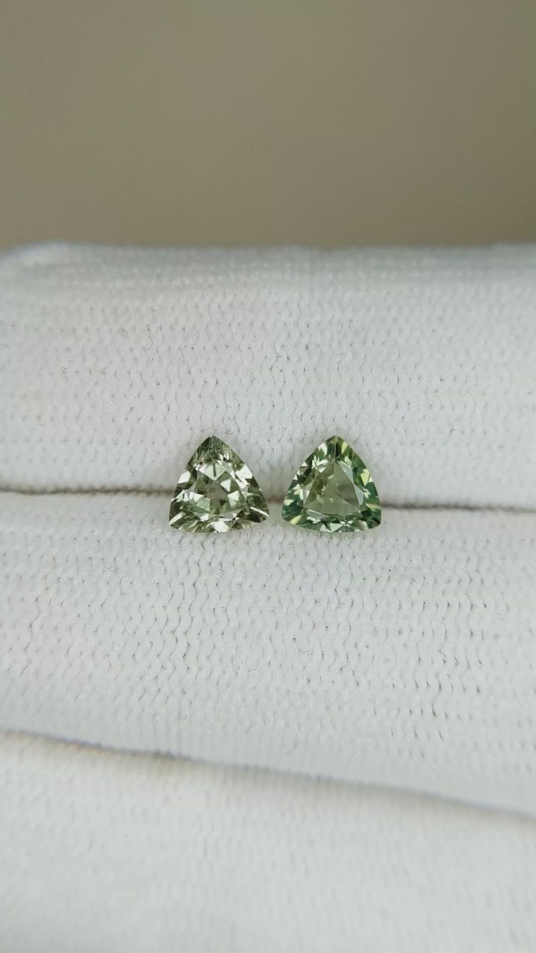 1.05 Ct.Tw.Total Carat Weight Alexandrite Pair from Ceylon (Sri Lanka) Size Video