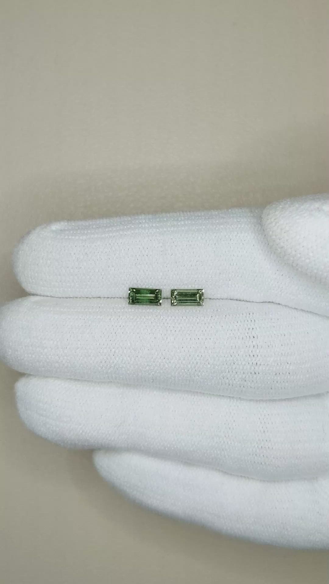 0.76&nbsp;Ct.Tw.Total Carat Weight Alexandrite Pair from Ceylon (Sri Lanka) Size Video