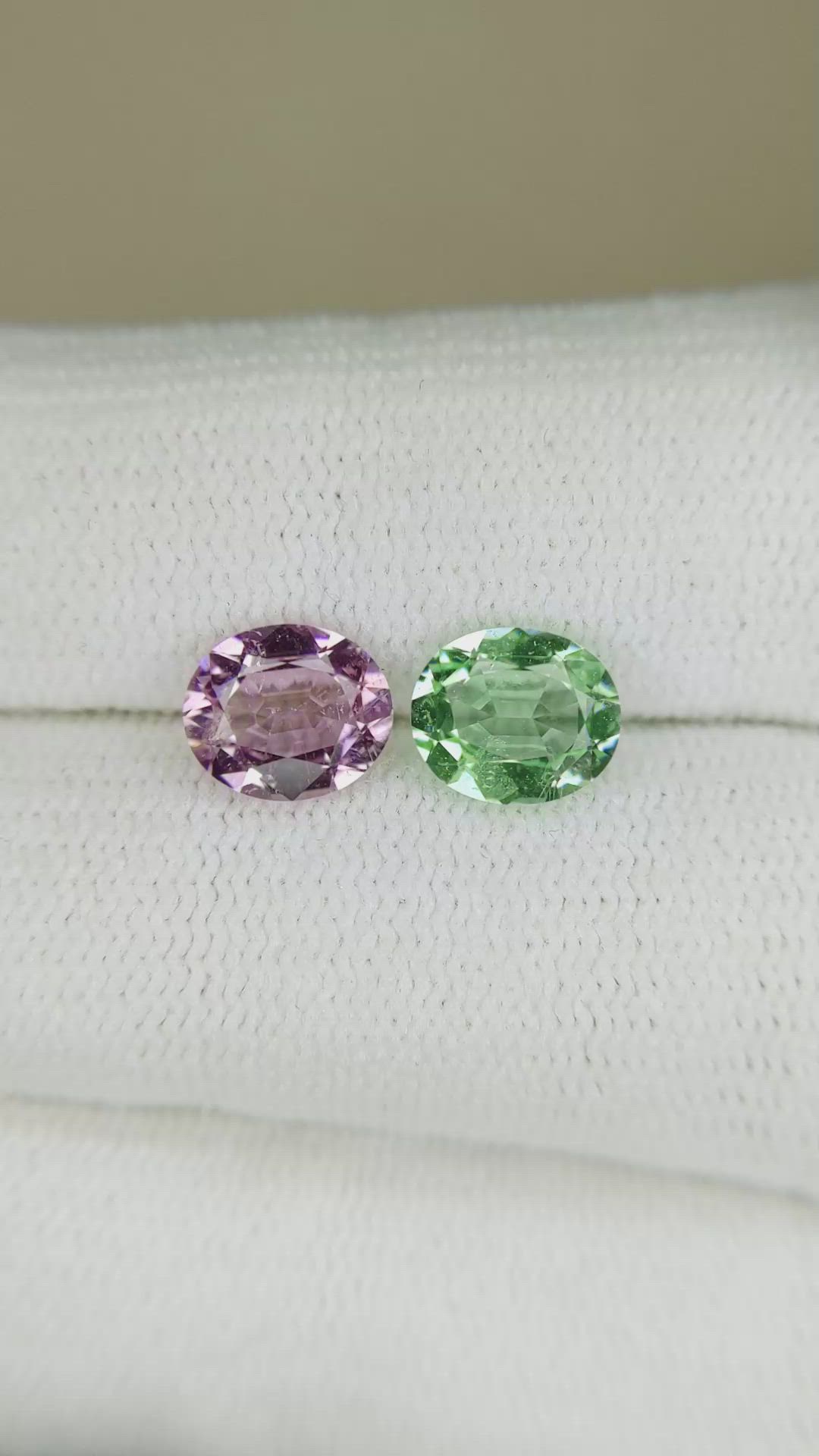 2.00&nbsp;Ct.Tw.Total Carat Weight Paraiba Tourmaline Pair from Mozambique Size Video