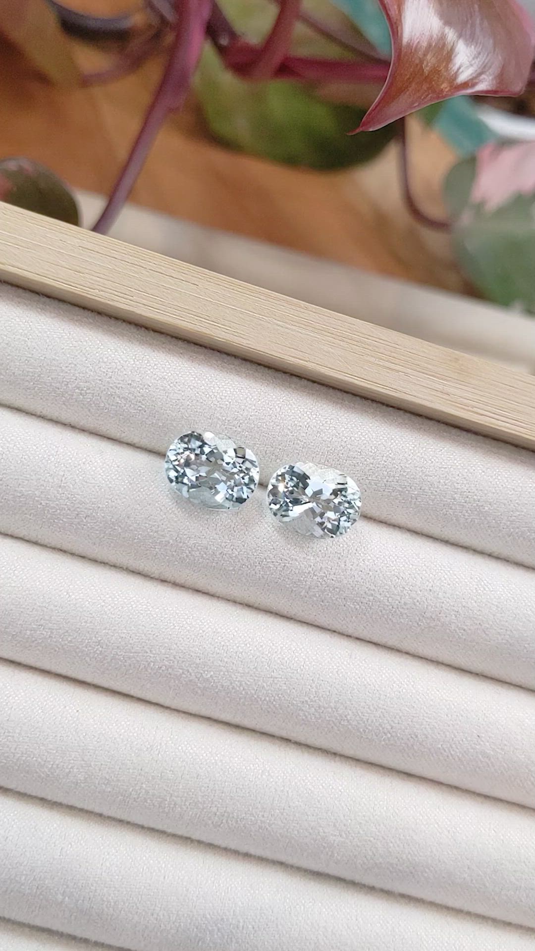 9.65&nbsp;Ct.Tw.Total Carat Weight Aquamarine Pair from Brazil Size Video