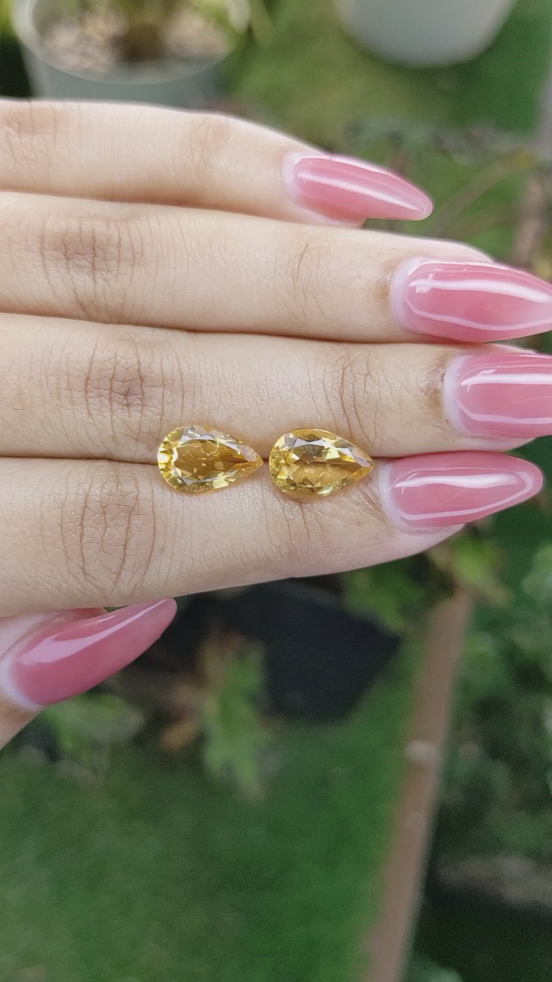 4.73&nbsp;Ct.Tw.Total Carat Weight Yellow Citrine Pair from Brazil Size Video