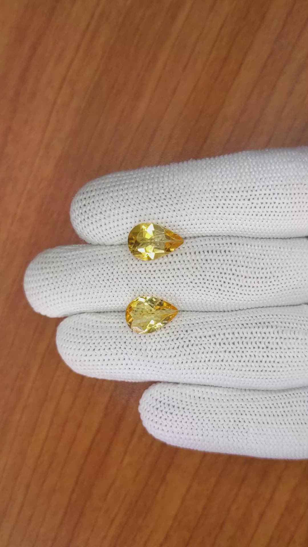 4.44&nbsp;Ct.Tw.Total Carat Weight Yellow Citrine Pair from Brazil Size Video