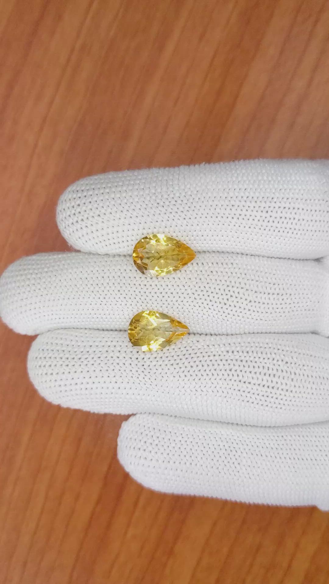 4.65&nbsp;Ct.Tw.Total Carat Weight Citrine Pair from Brazil Size Video