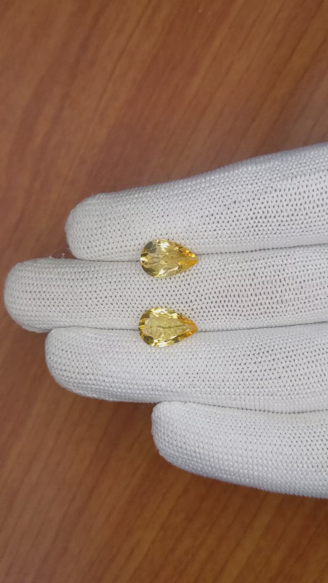 4.65&nbsp;Ct.Tw.Total Carat Weight Yellow Citrine Pair from Brazil Size Video