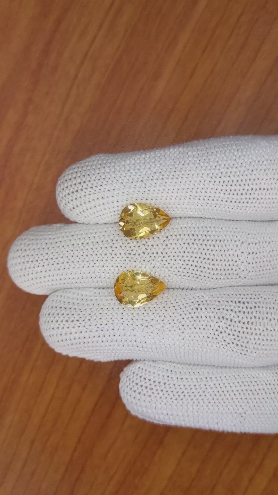 4.73&nbsp;Ct.Tw.Total Carat Weight Yellow Citrine Pair from Brazil Size Video