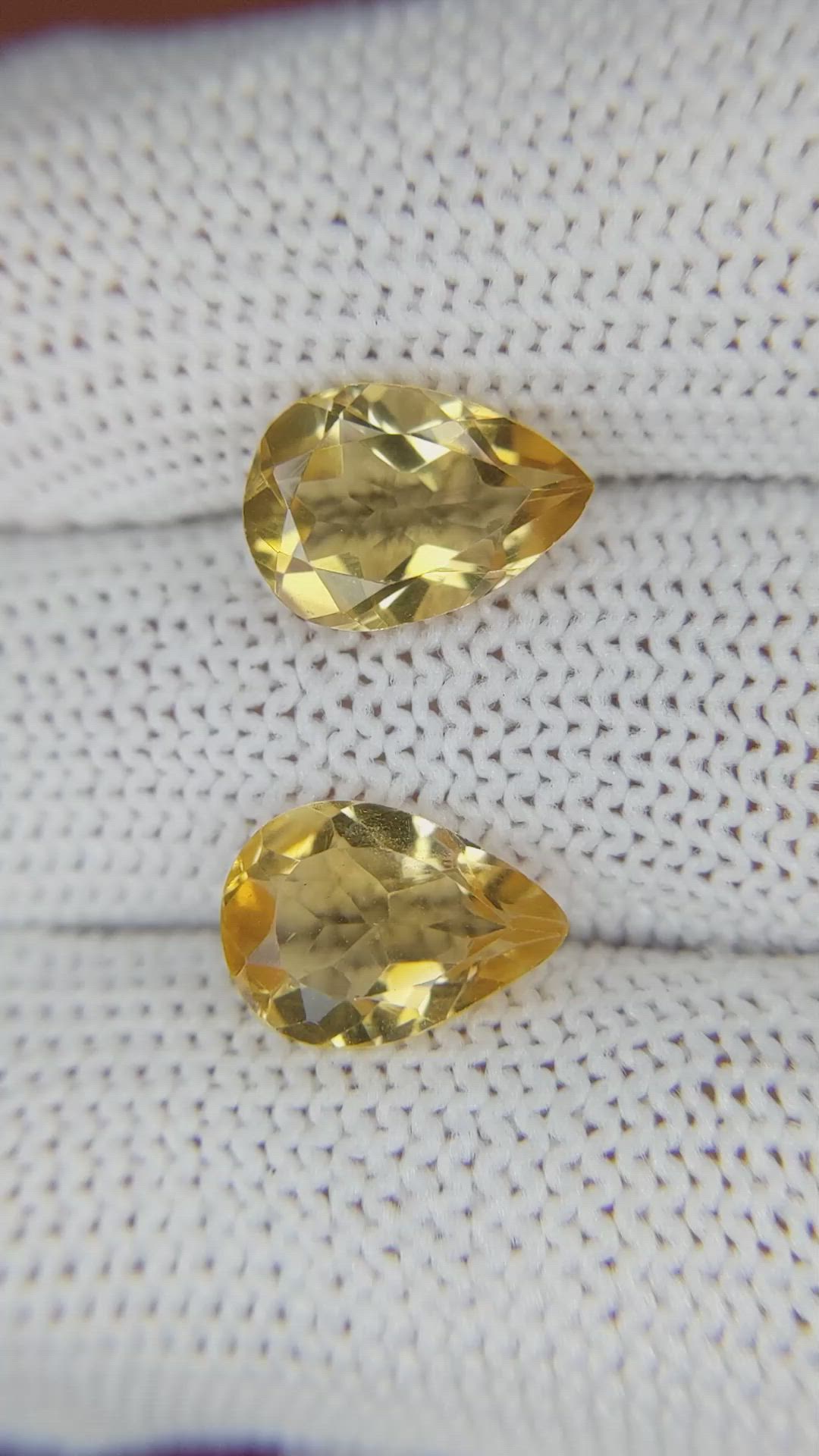 4.73&nbsp;Ct.Tw.Total Carat Weight Yellow Citrine Pair from Brazil Size Video