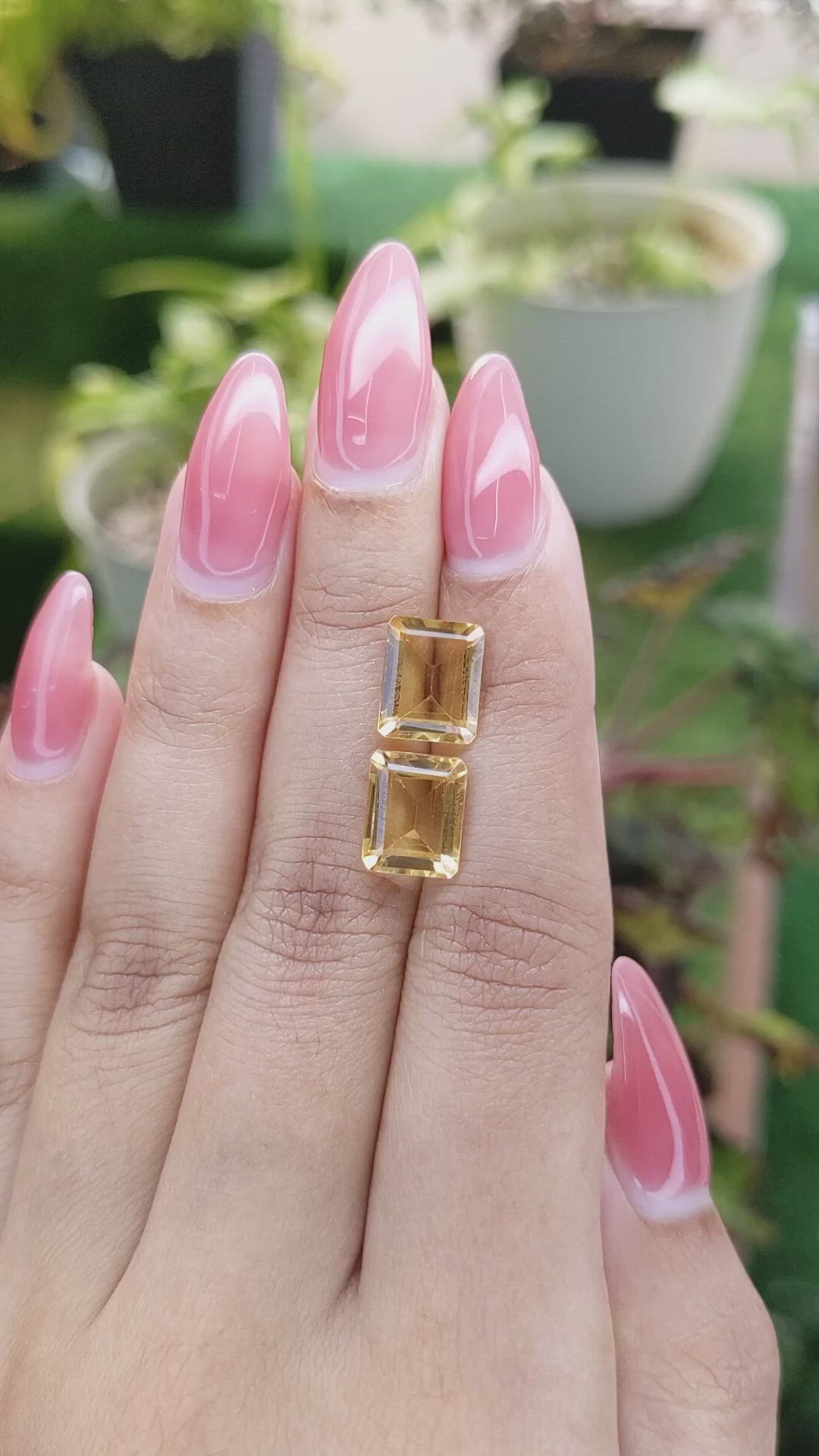 5.72&nbsp;Ct.Tw.Total Carat Weight Yellow Citrine Pair from Brazil Size Video