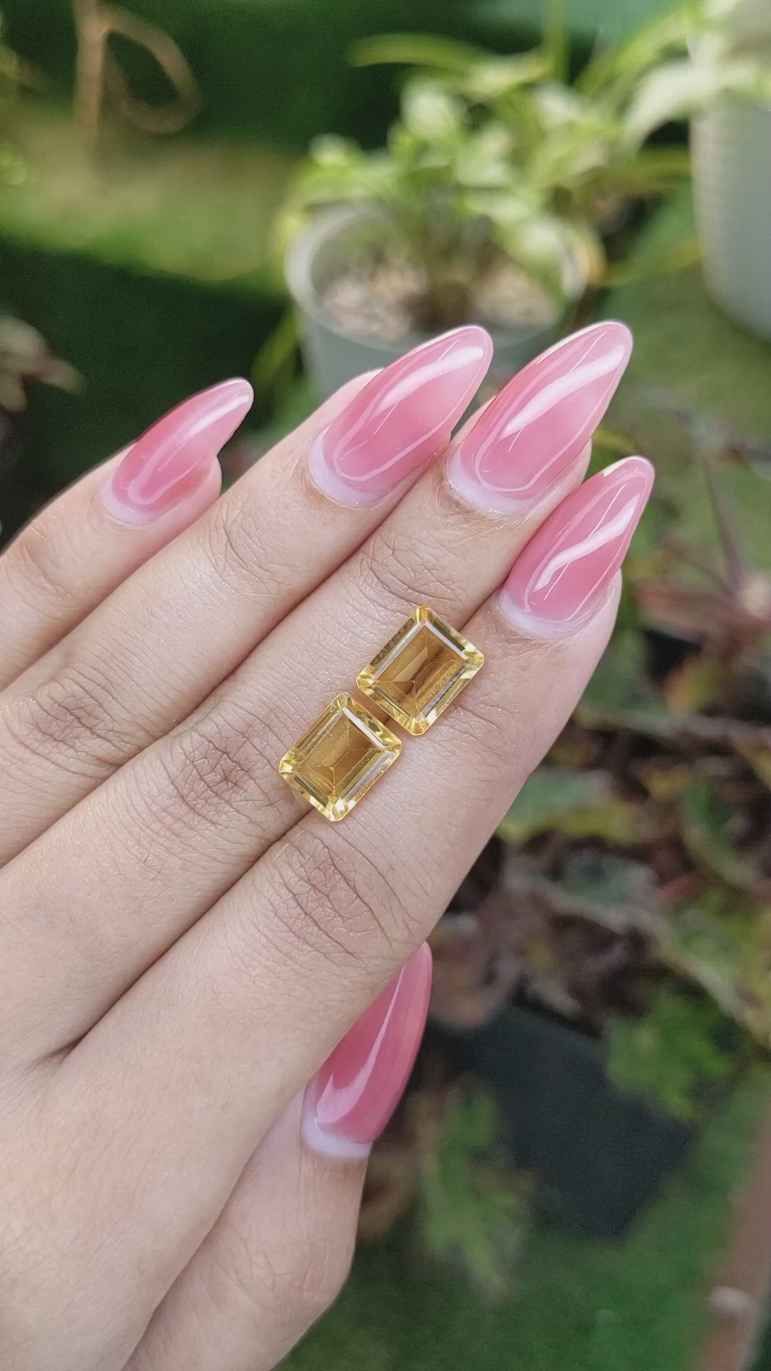 5.72&nbsp;Ct.Tw.Total Carat Weight Yellow Citrine Pair from Brazil Size Video