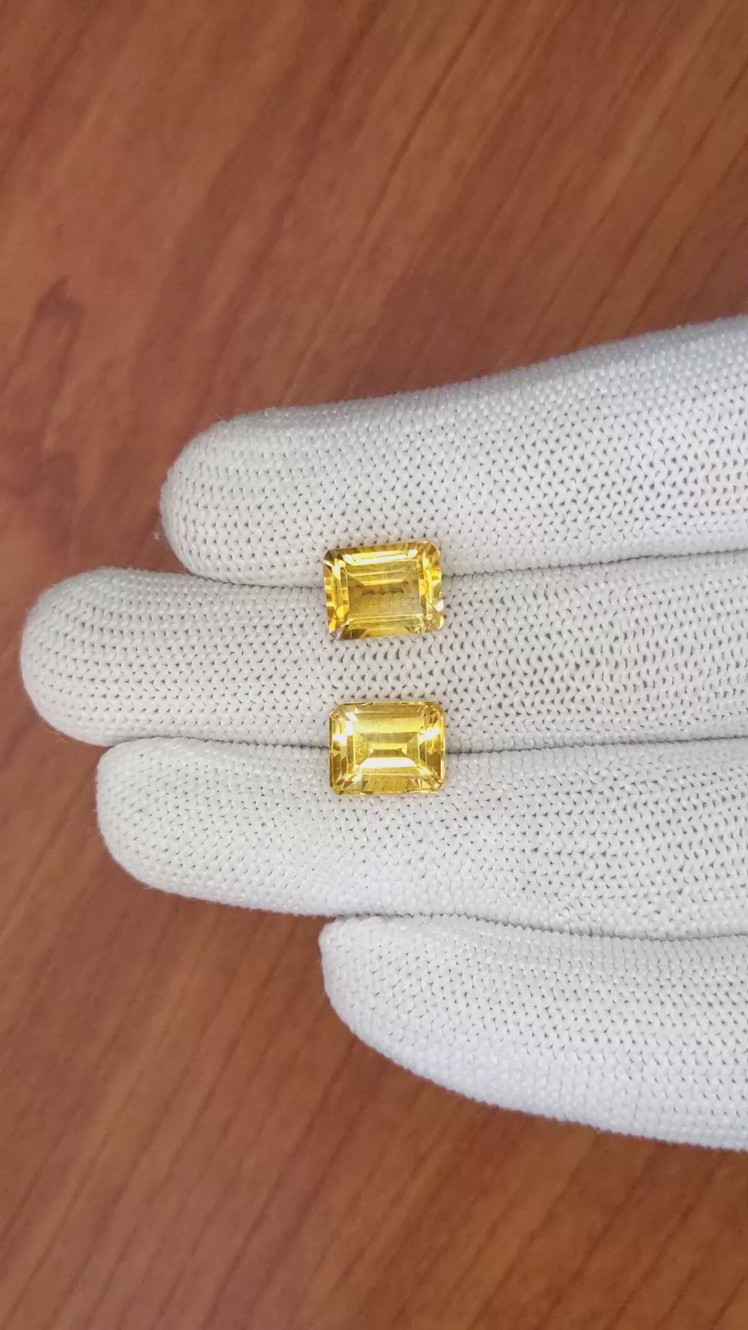 6.87&nbsp;Ct.Tw.Total Carat Weight Yellow Citrine Pair from Brazil Size Video