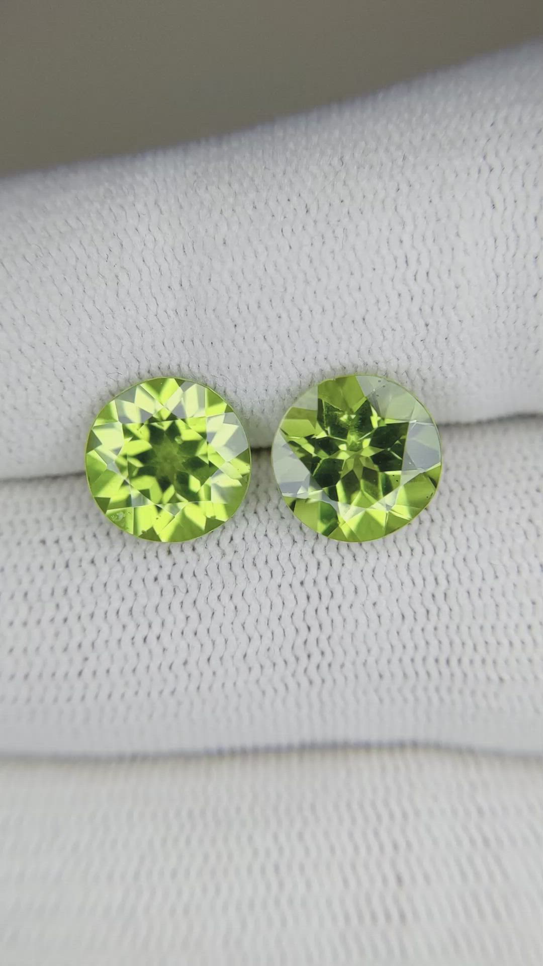 5.22 Ct.Tw.Total Carat Weight Peridot Pair from Burma (Myanmar) Size Video