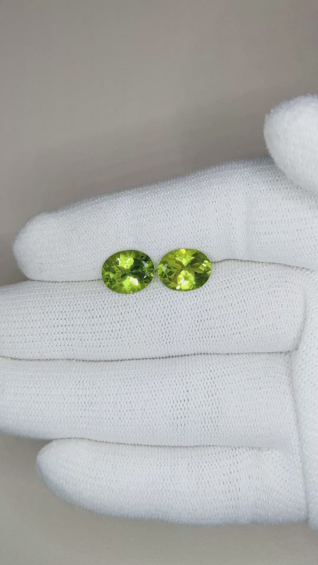 4.89 Ct.Tw.Total Carat Weight Peridot Pair from Burma (Myanmar) Size Video