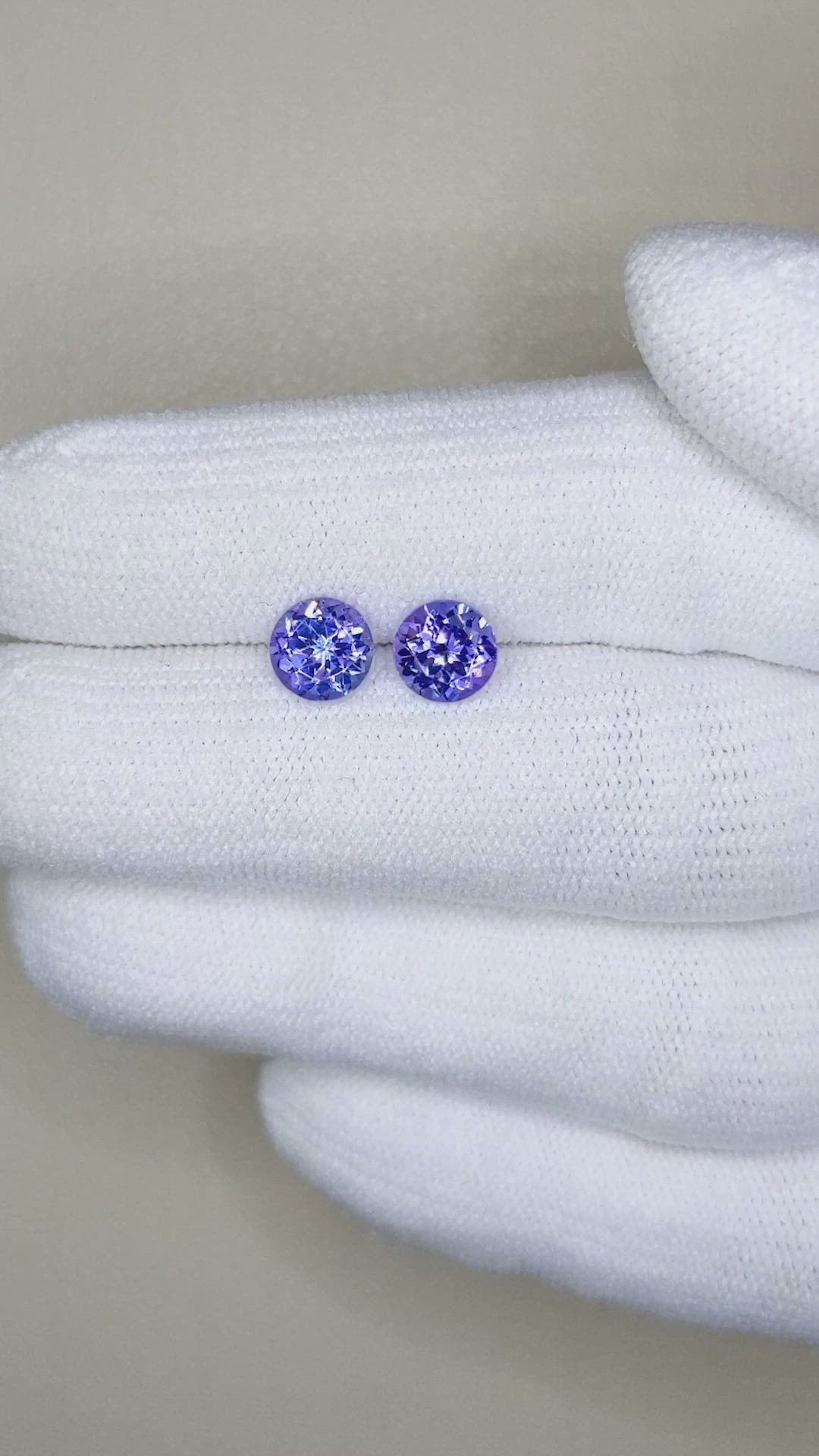 1.80&nbsp;Ct.Tw.Total Carat Weight Tanzanite Pair from Tanzania Size Video