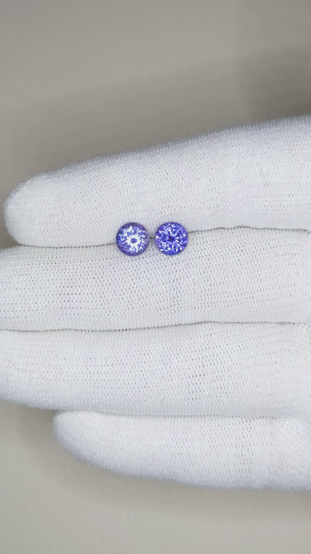 1.92&nbsp;Ct.Tw.Total Carat Weight Tanzanite Pair from Tanzania Size Video