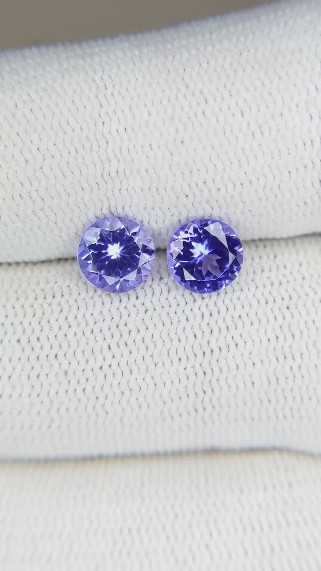 1.92&nbsp;Ct.Tw.Total Carat Weight Tanzanite Pair from Tanzania Size Video