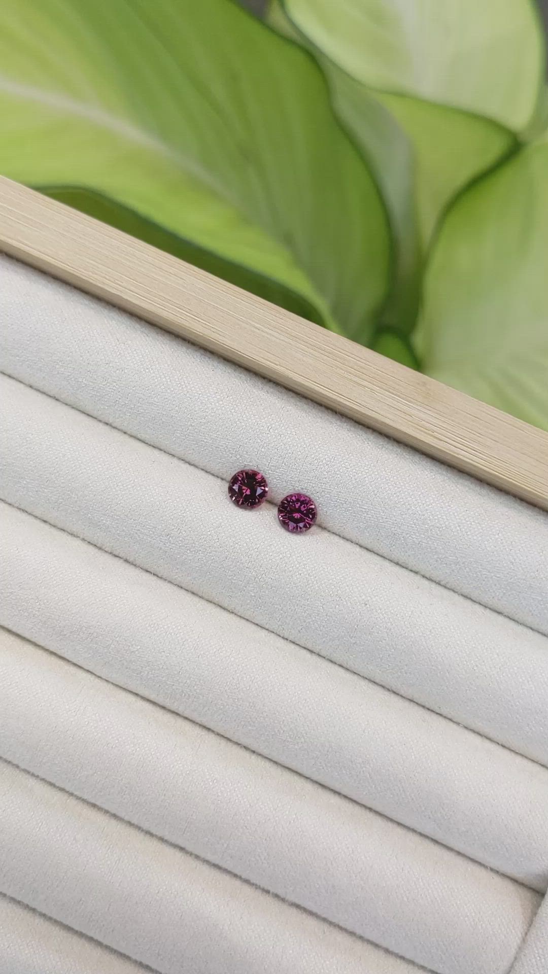 1.76 Ct.Tw.Total Carat Weight Garnet Pair from Ceylon (Sri Lanka) Size Video