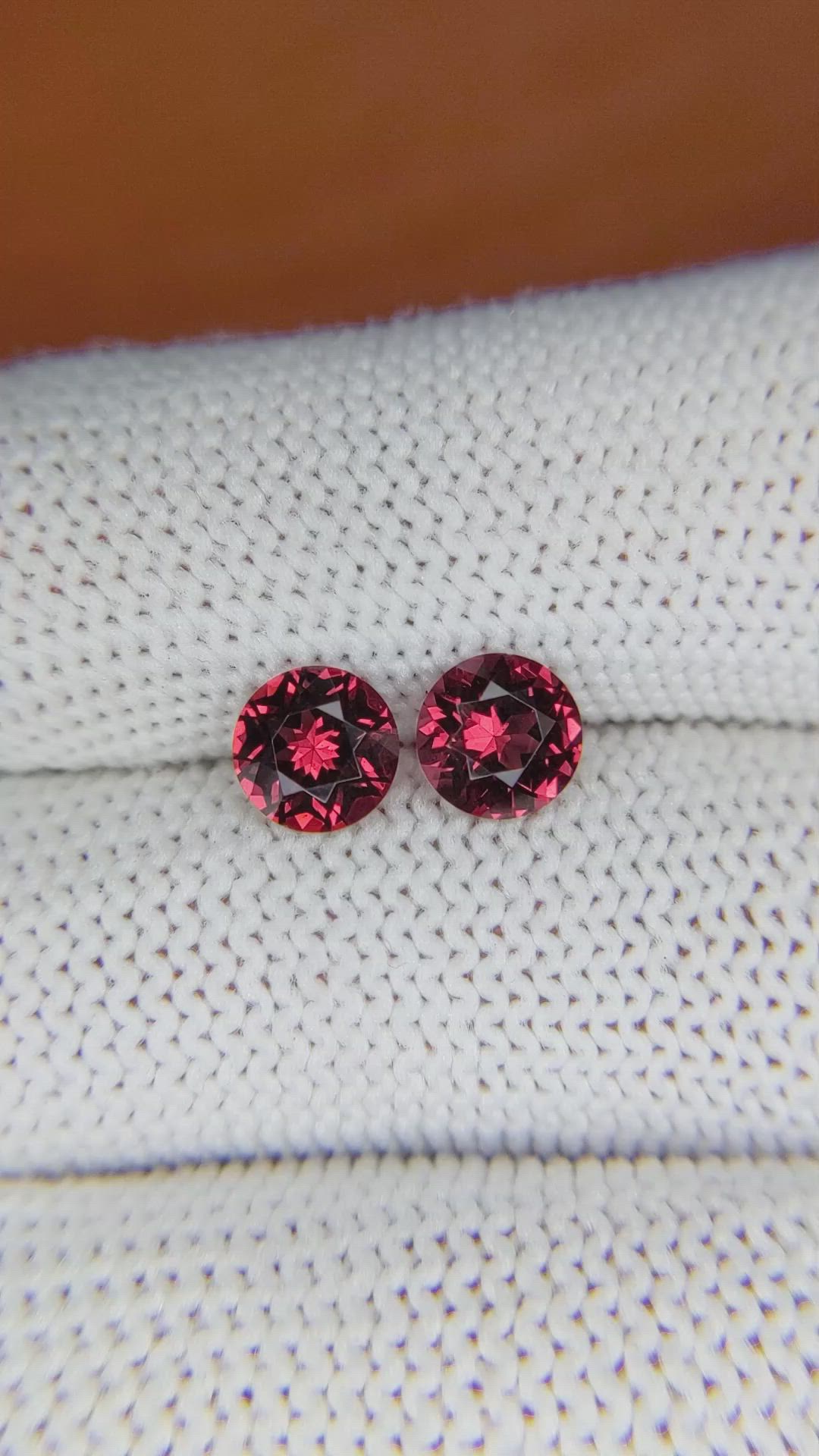 1.78 Ct.Tw.Total Carat Weight Almandine Garnet Pair from Ceylon (Sri Lanka) Size Video