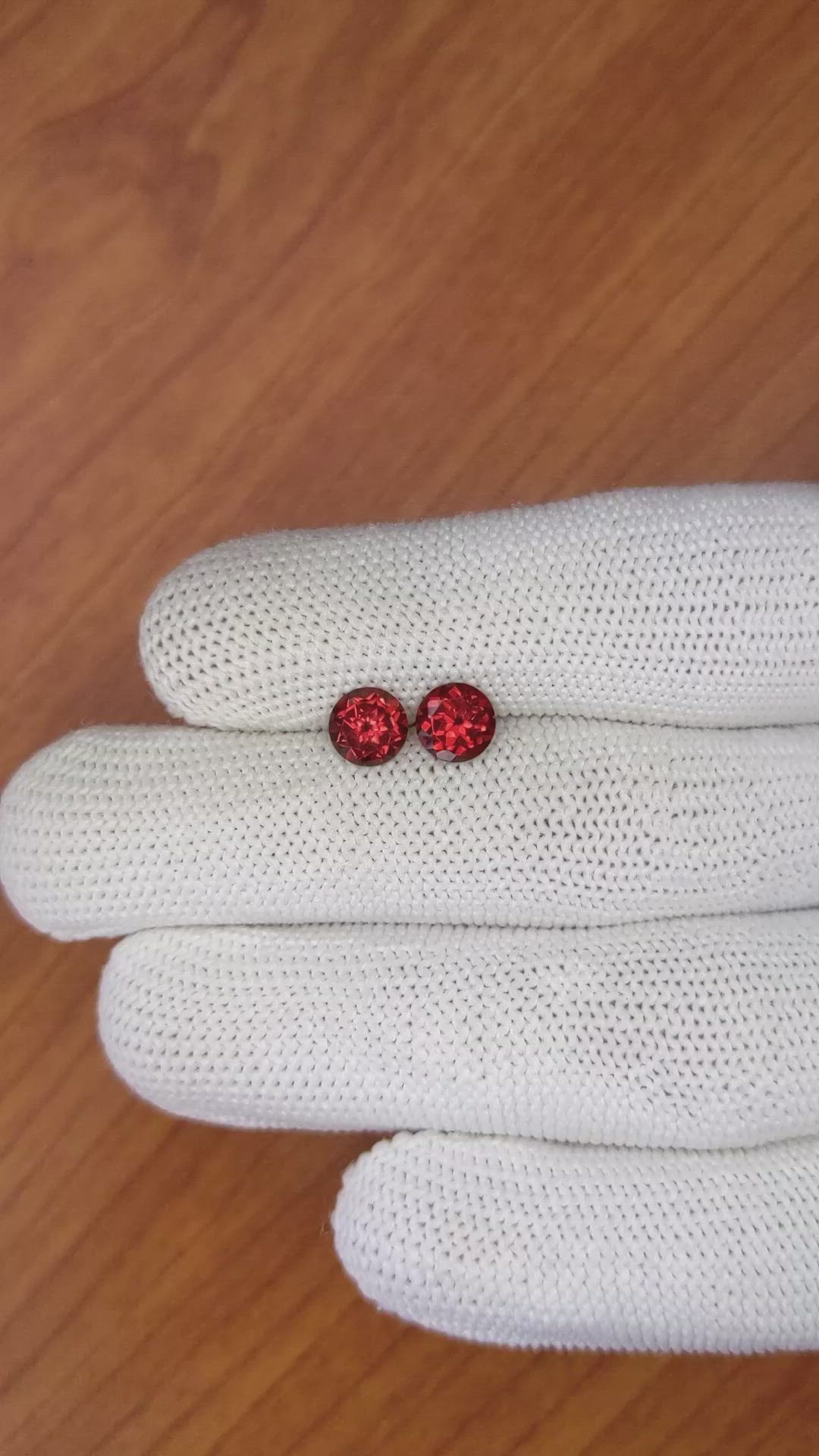 2.07 Ct.Tw.Total Carat Weight Almandine Garnet Pair from Ceylon (Sri Lanka) Size Video