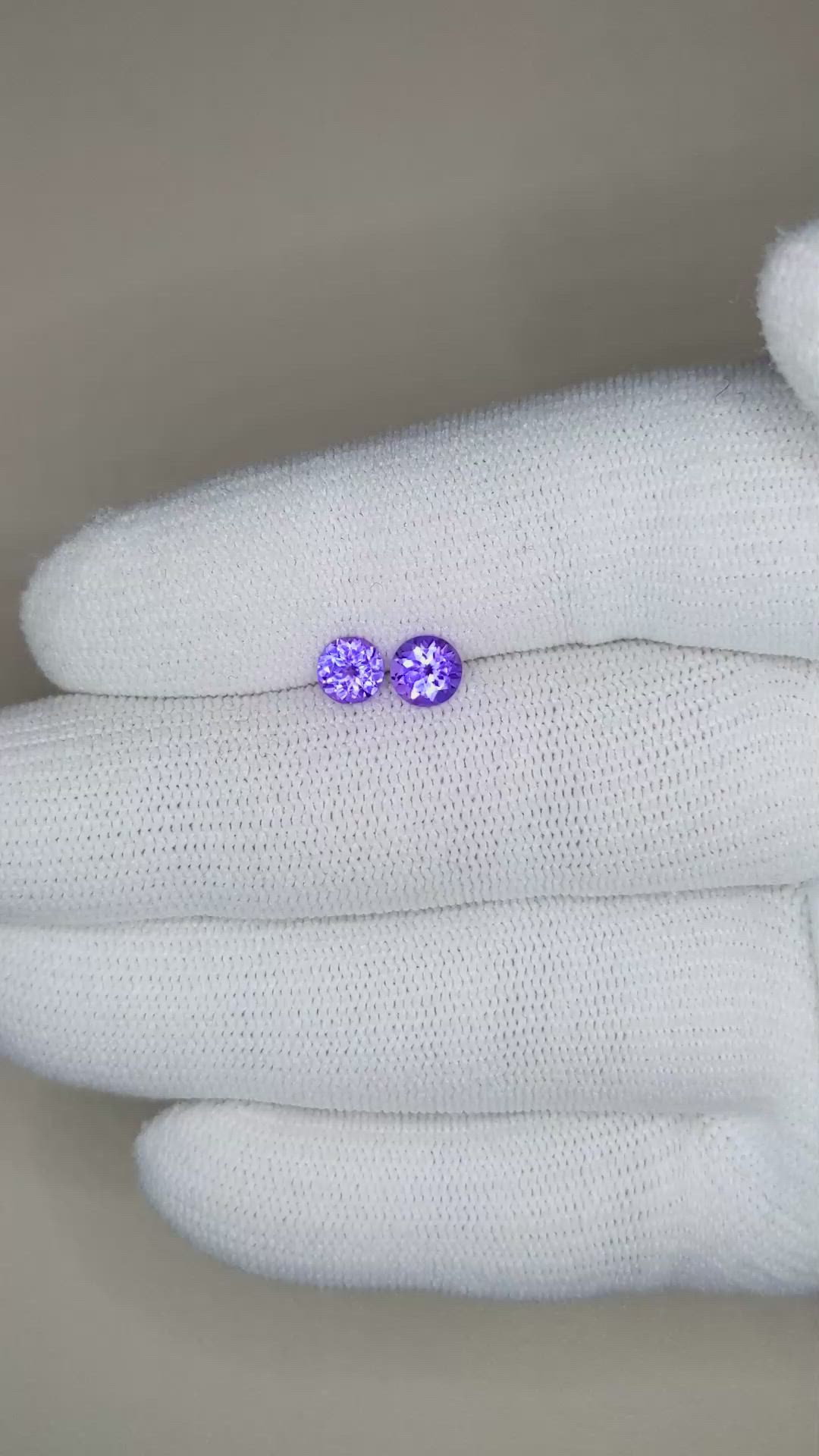 1.03 Ct.Tw.Total Carat Weight Tanzanite Pair from Tanzania Size Video