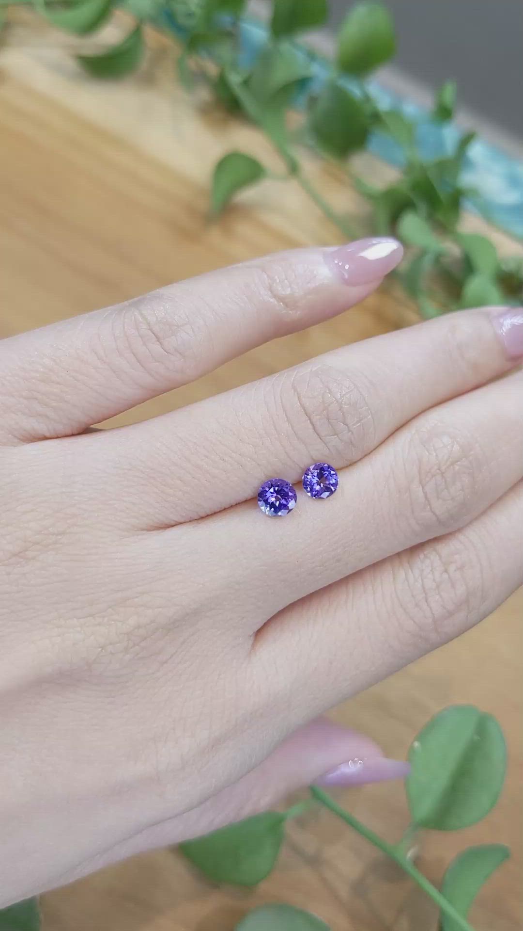 1.03 Ct.Tw.Total Carat Weight Tanzanite Pair from Tanzania Size Video