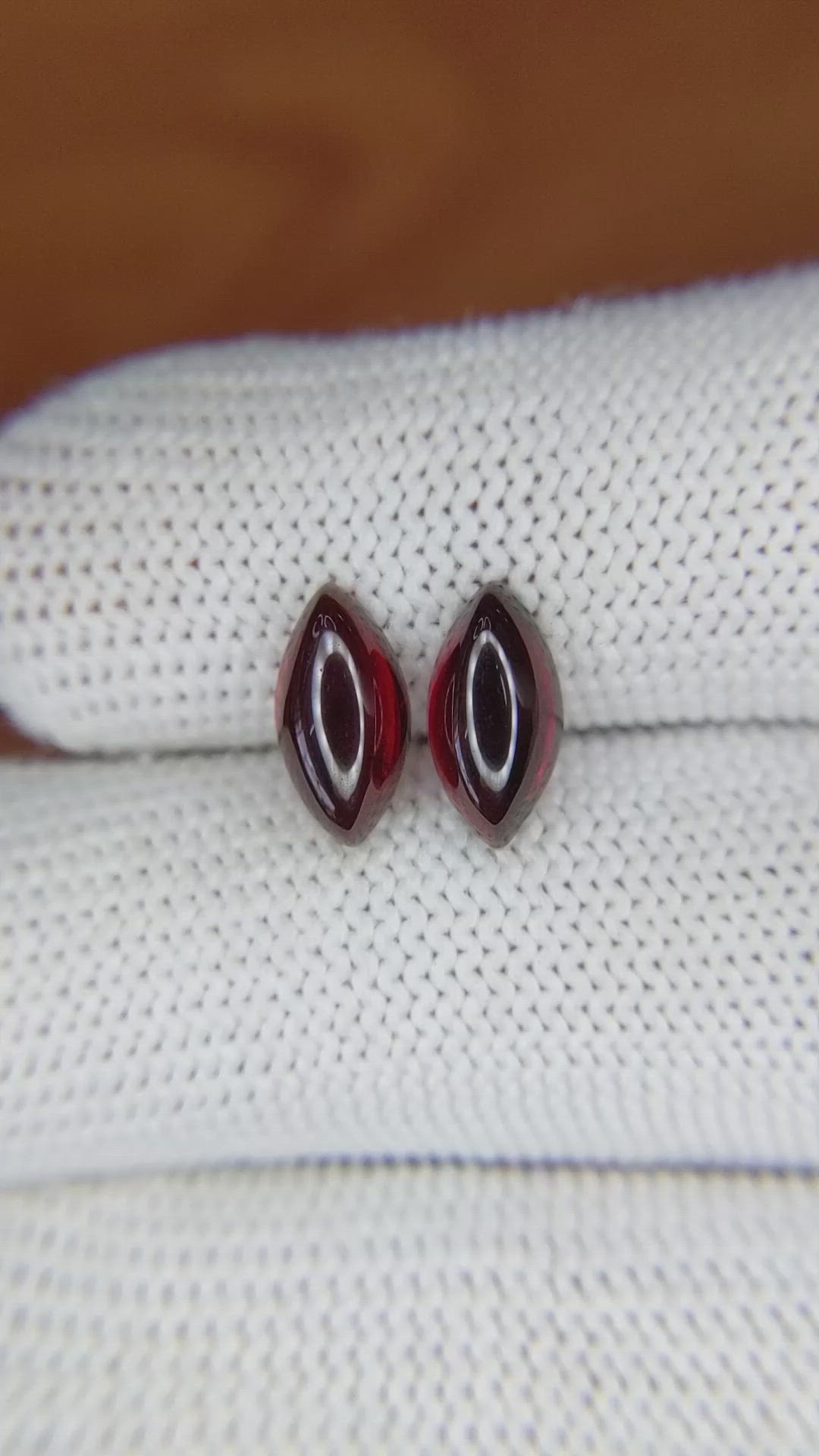 3.49 Ct.Tw.Total Carat Weight Cabochon Garnet Pair from Ceylon (Sri Lanka) Size Video