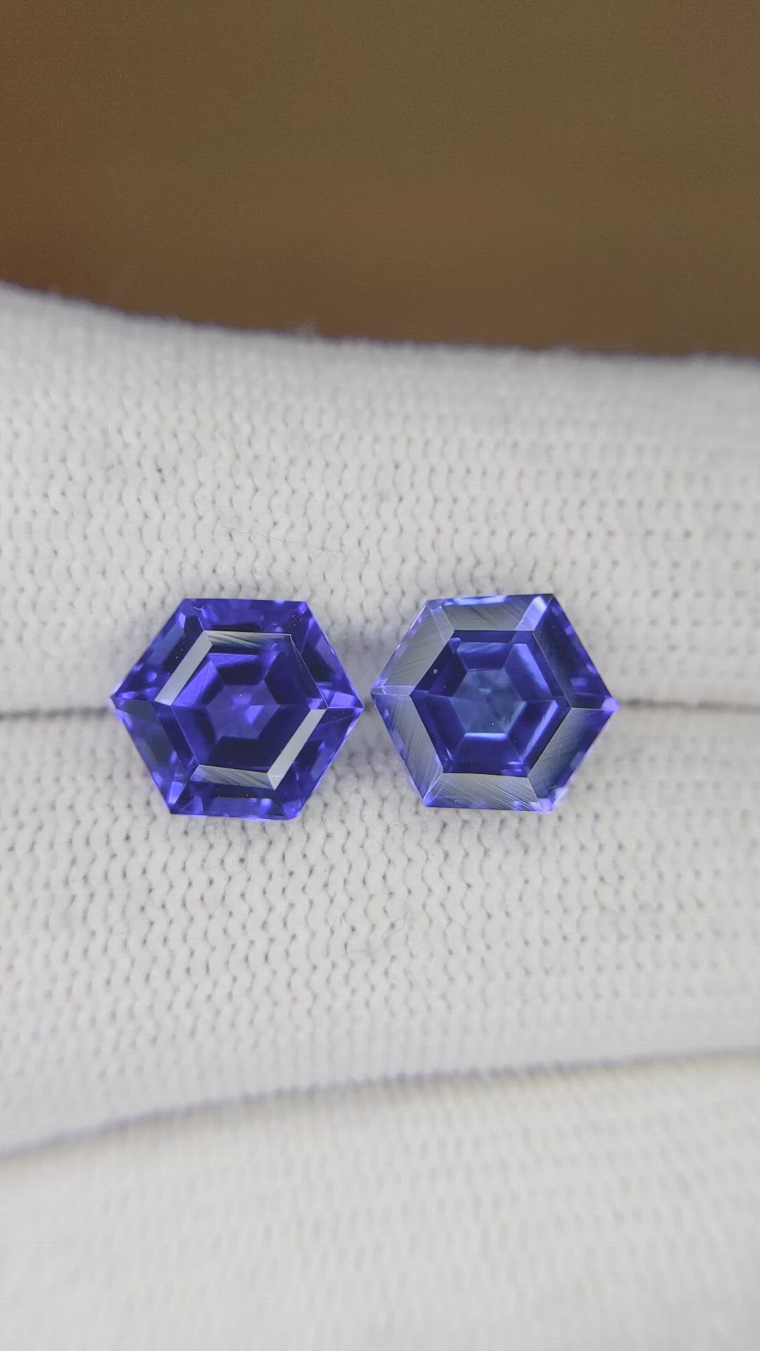 6.43&nbsp;Ct.Tw.Total Carat Weight Tanzanite Pair from Tanzania Size Video